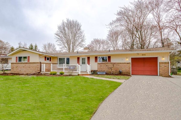 5112 CORTLAND ST, MIDLAND, MI 48642 - Image ef059628bbf1a7eafab1c96b452ca72b/426650845