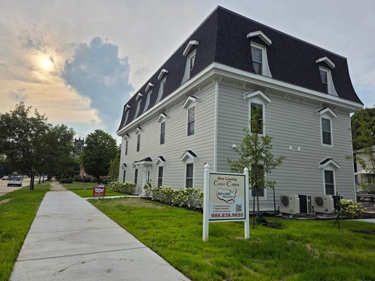 1113 CENTER AVE # 1, BAY CITY, MI 48708 - Image f3857eb74a1378f4da88cdfa5fffa470/838763056