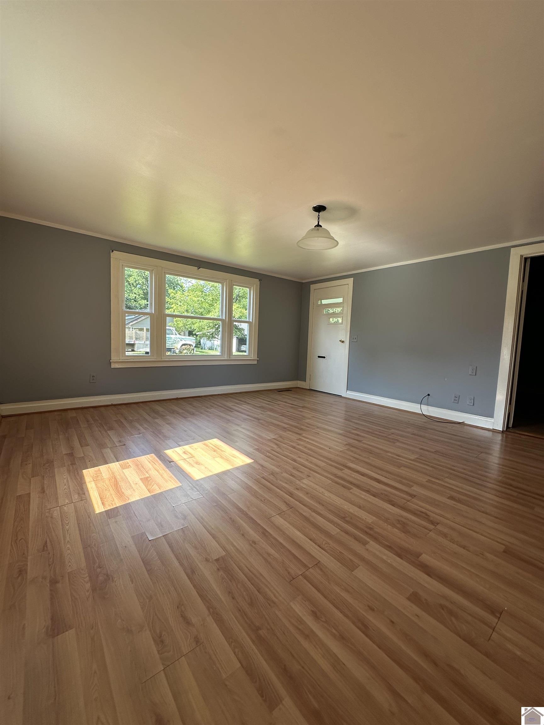 206 Mayfair Drive