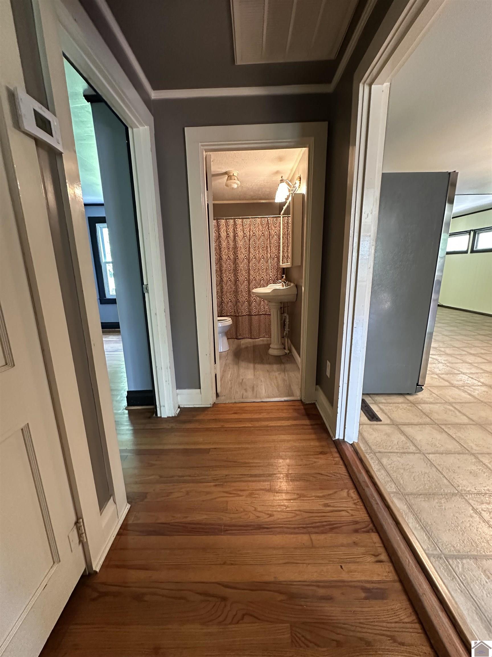 206 Mayfair Drive