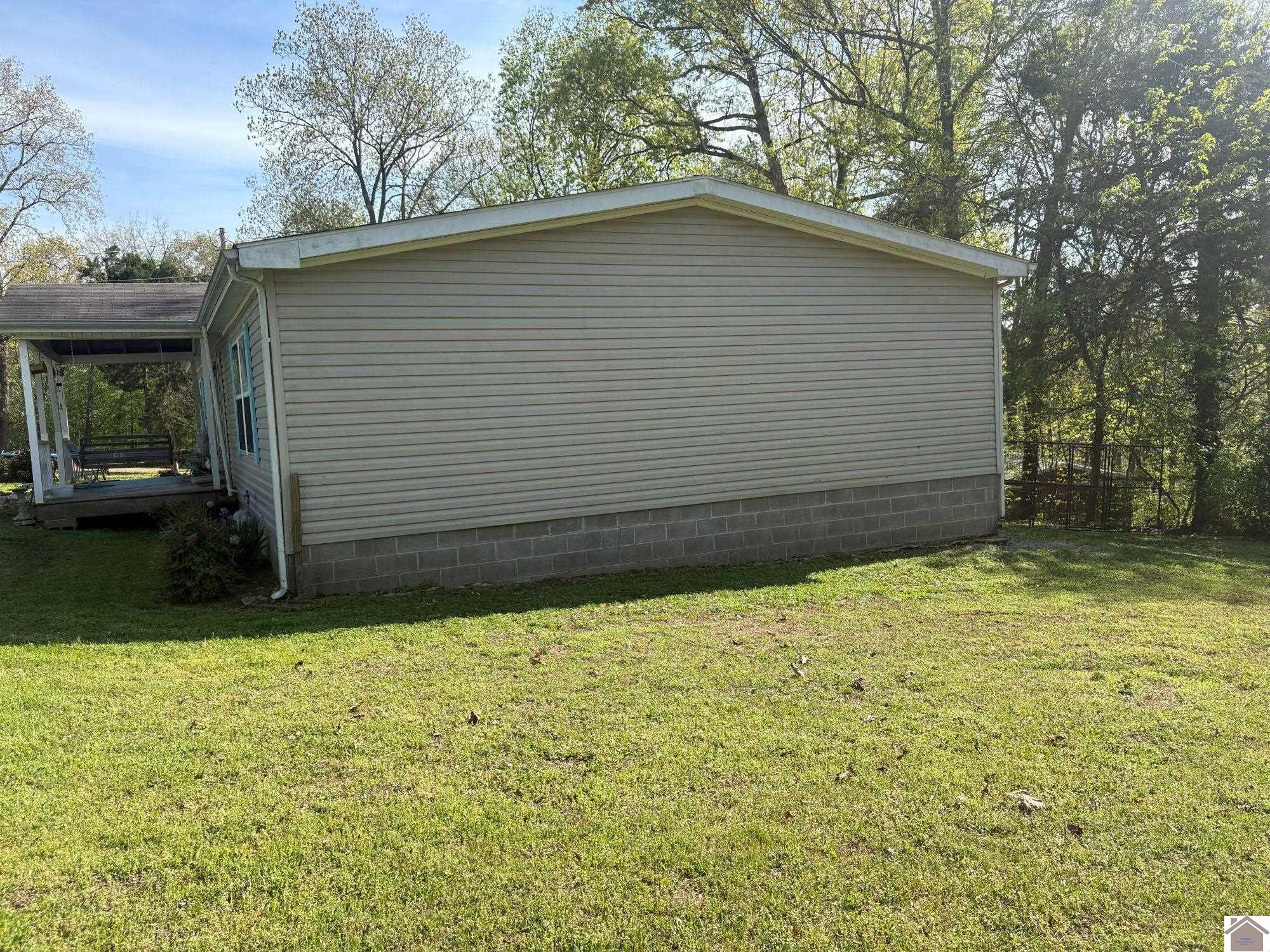 243 Washburn Rd