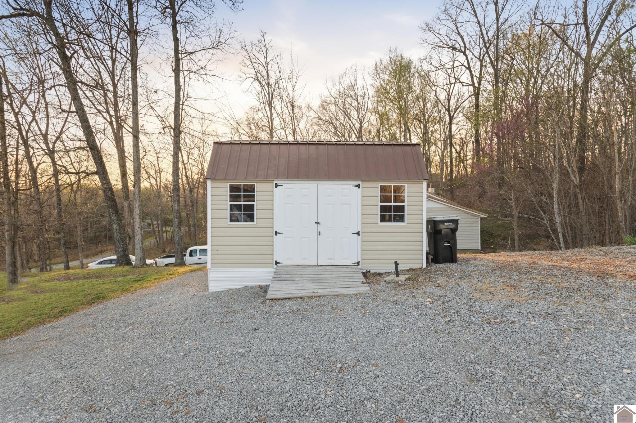 1231 Rockcastle Lakeshore