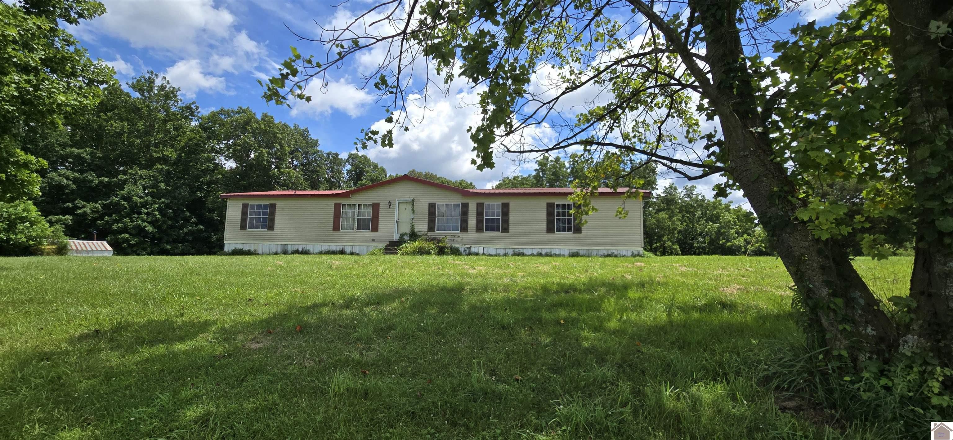 520 Seay Graveyard Rd