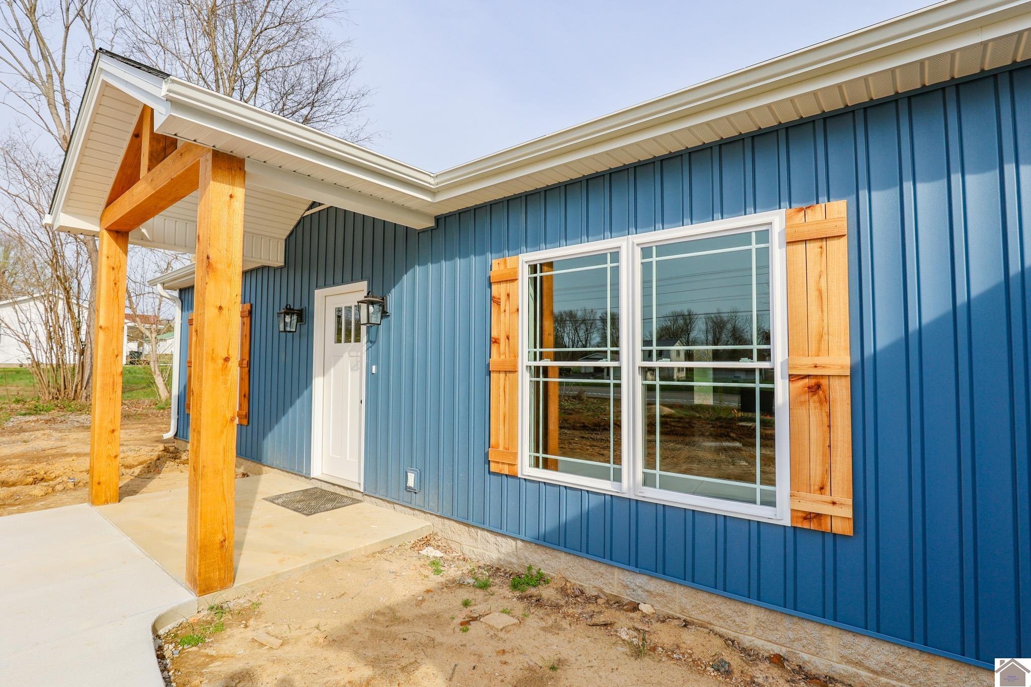 9555 US Highway 60 West