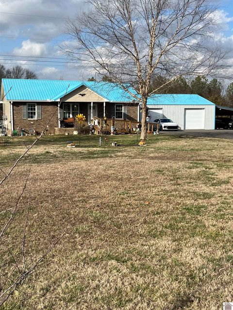 760 Delmont Church Rd. Cadiz KY 42211