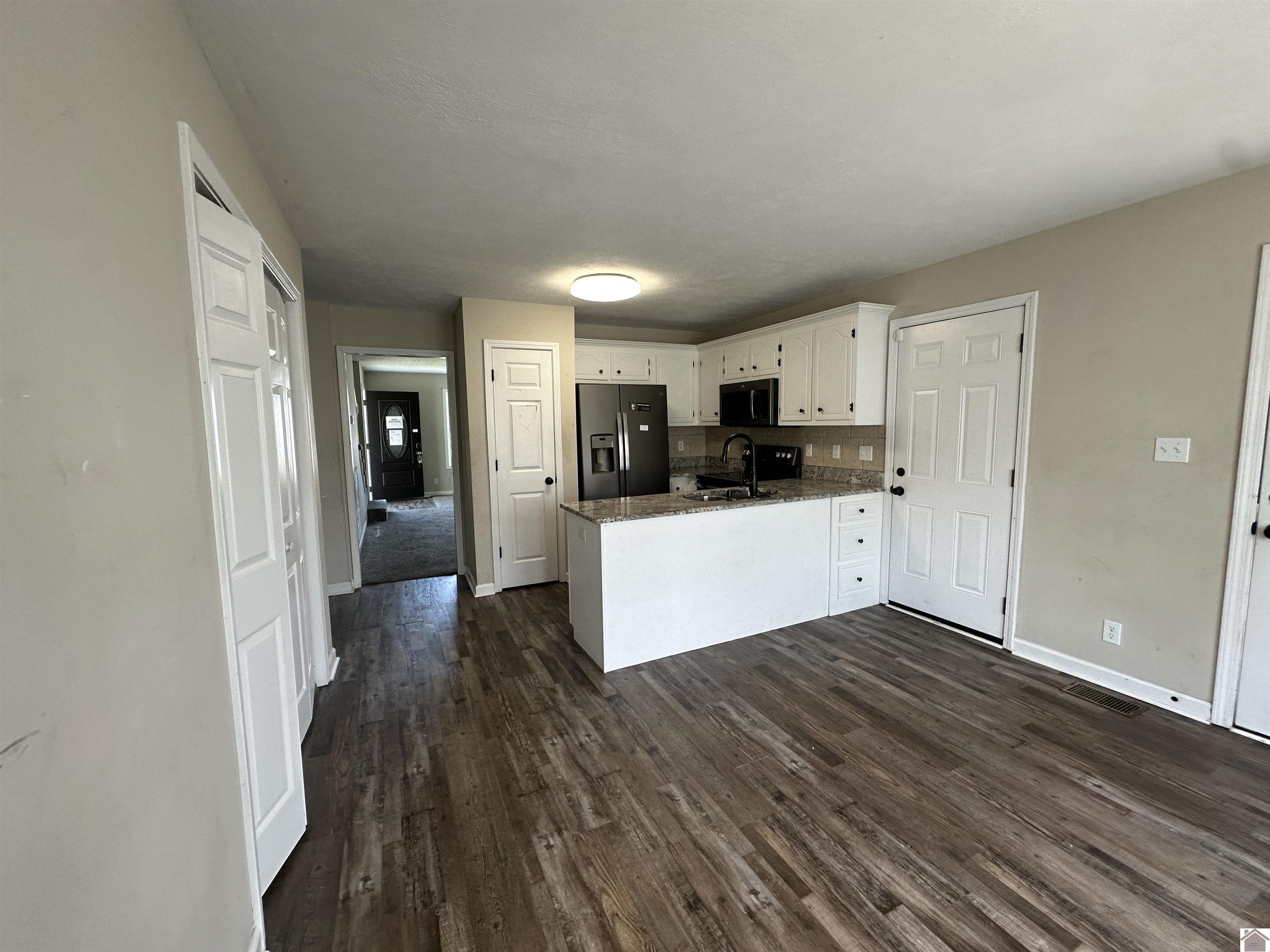 3685 S Naples Ct