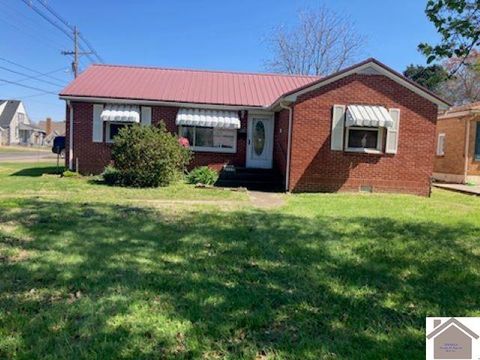 1300 S 10th St, Mayfield, KY 42066 - #: 126137