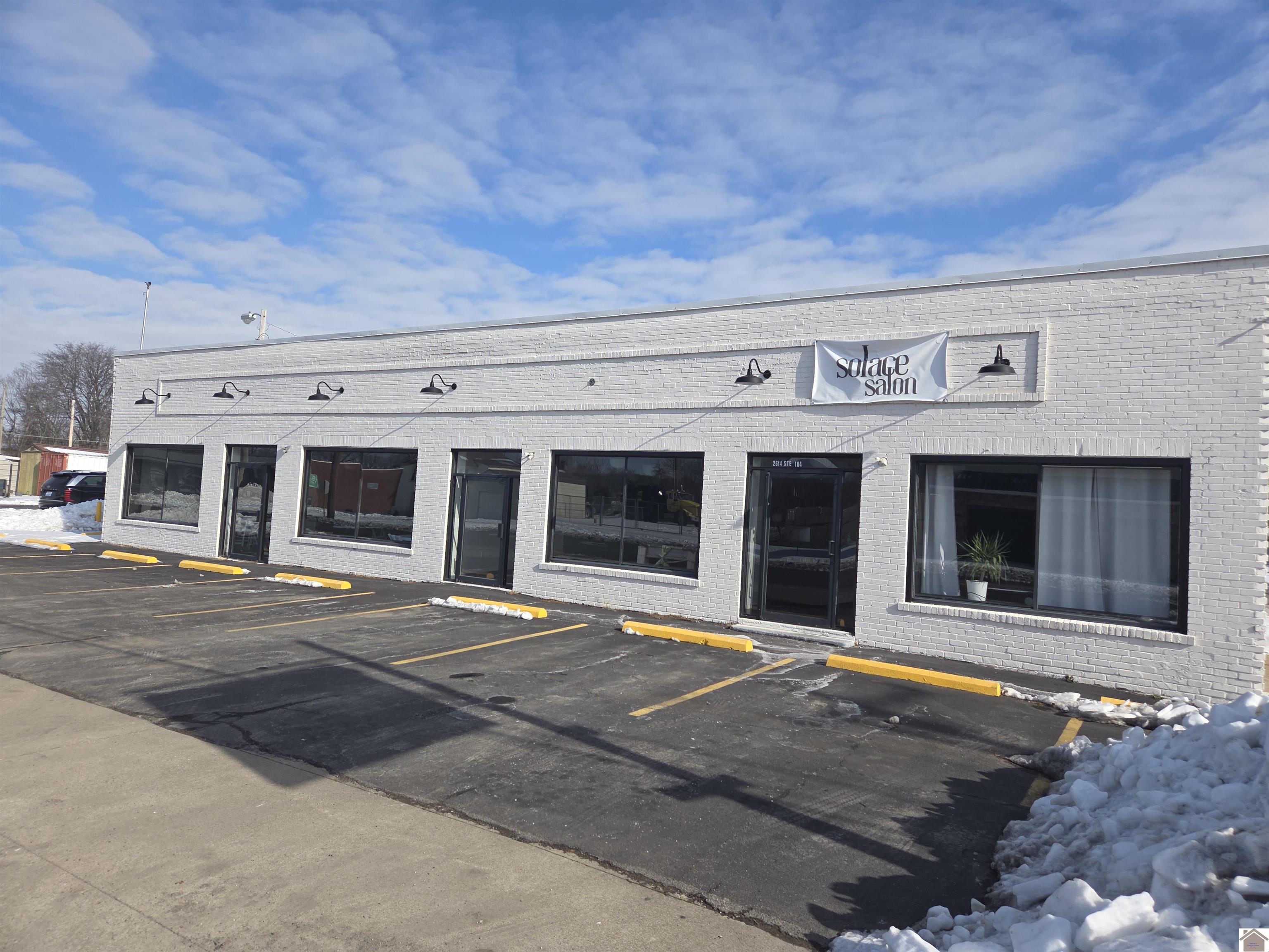Photo 1 of 14 — 2614 Bridge Street, Paducah, KY 42003