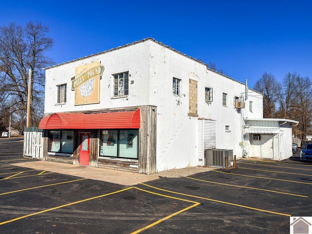 Photo 1 of 15 — 600-622 N 32nd Street, Paducah, KY 42001