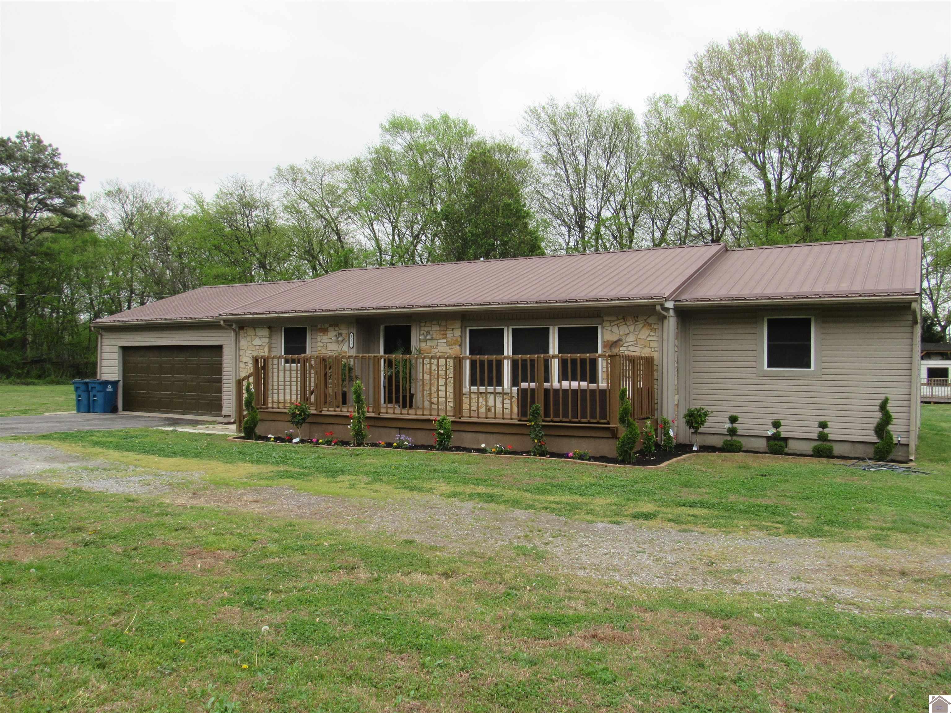 Photo 1 of 45 — 155 DeAnne, Ledbetter, KY 42058