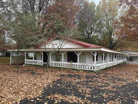 495 S Sutton Lane Mayfield KY 42066