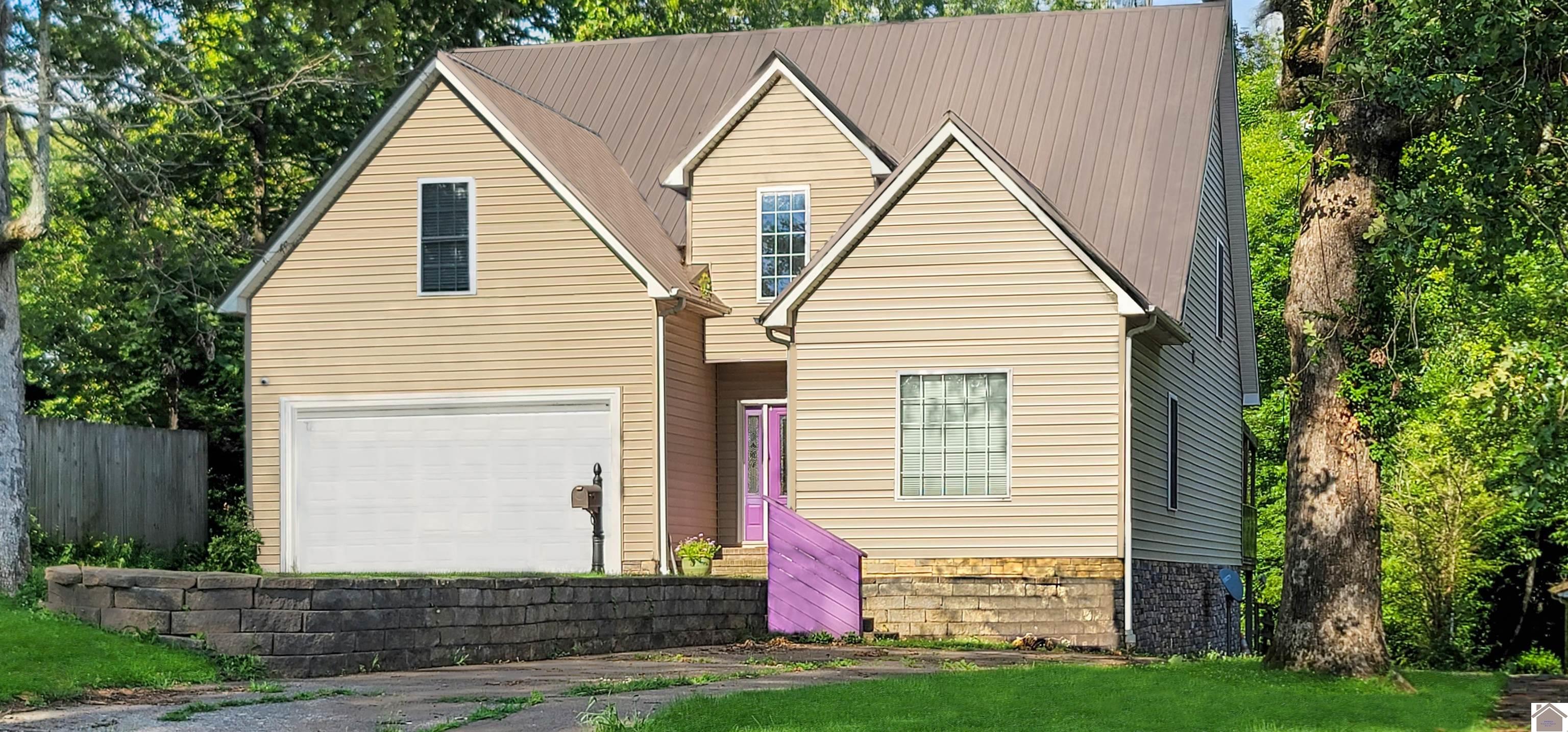 300 N 8th Street