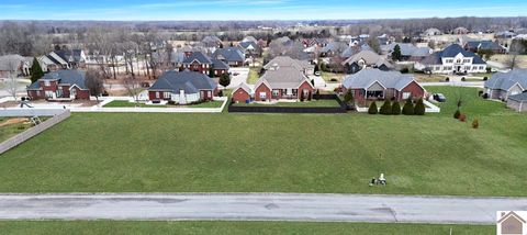 27 & 28 Trents Lane Murray KY 42071