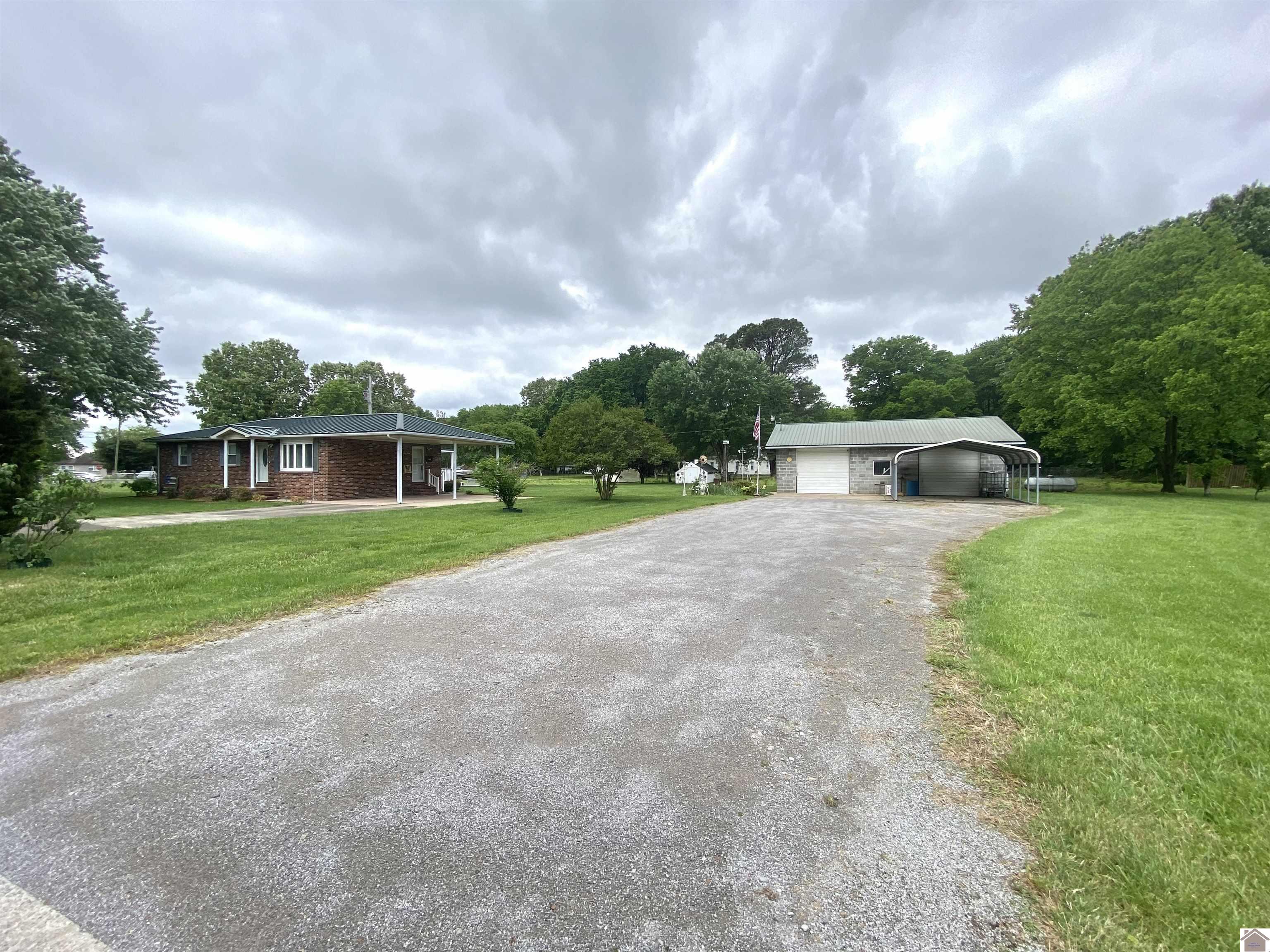 156 Heather Ln