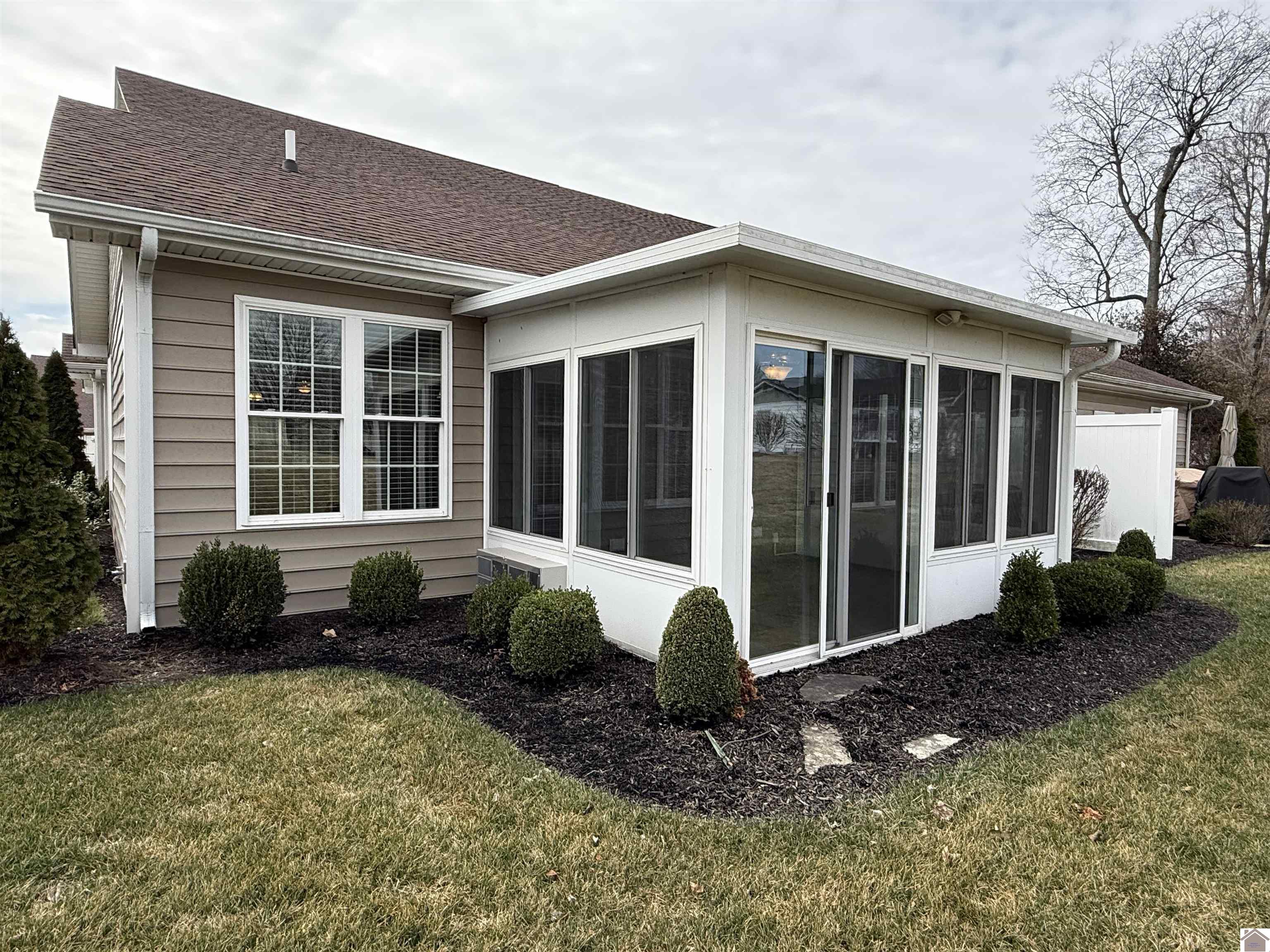 407 Villa Ridge Drive