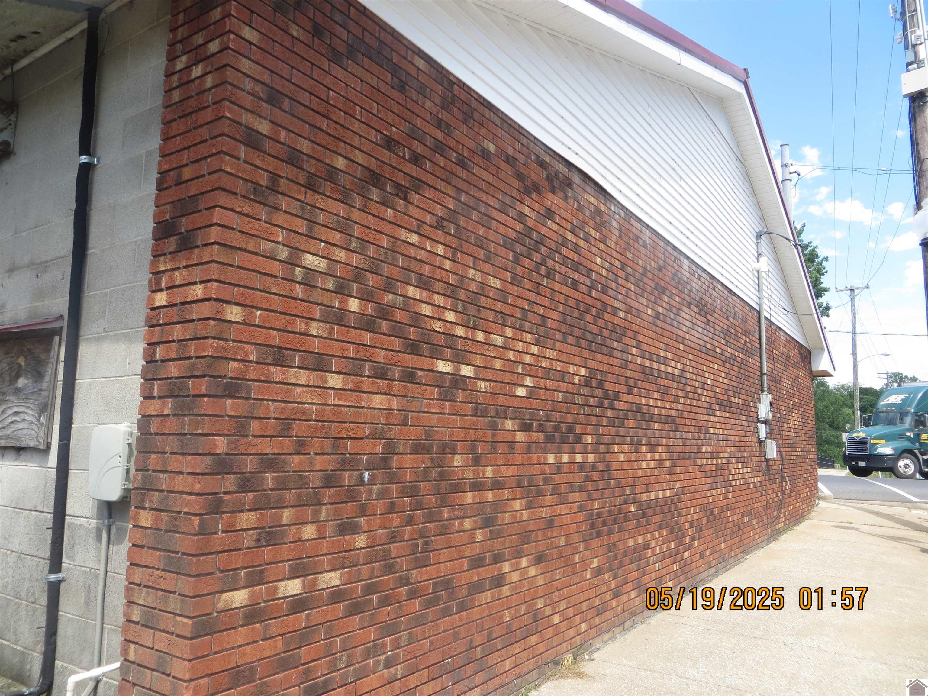 000 North Fourth St.