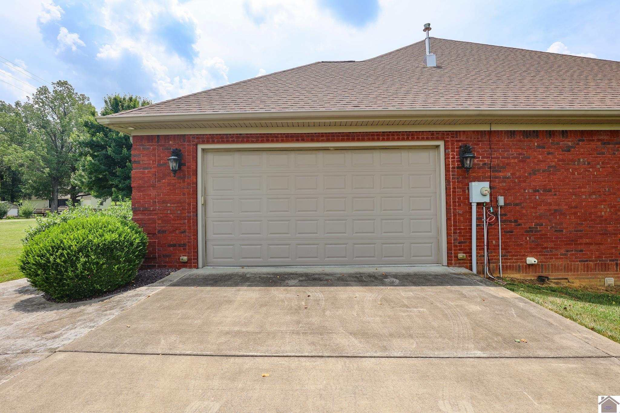 329 Royal Park Dr