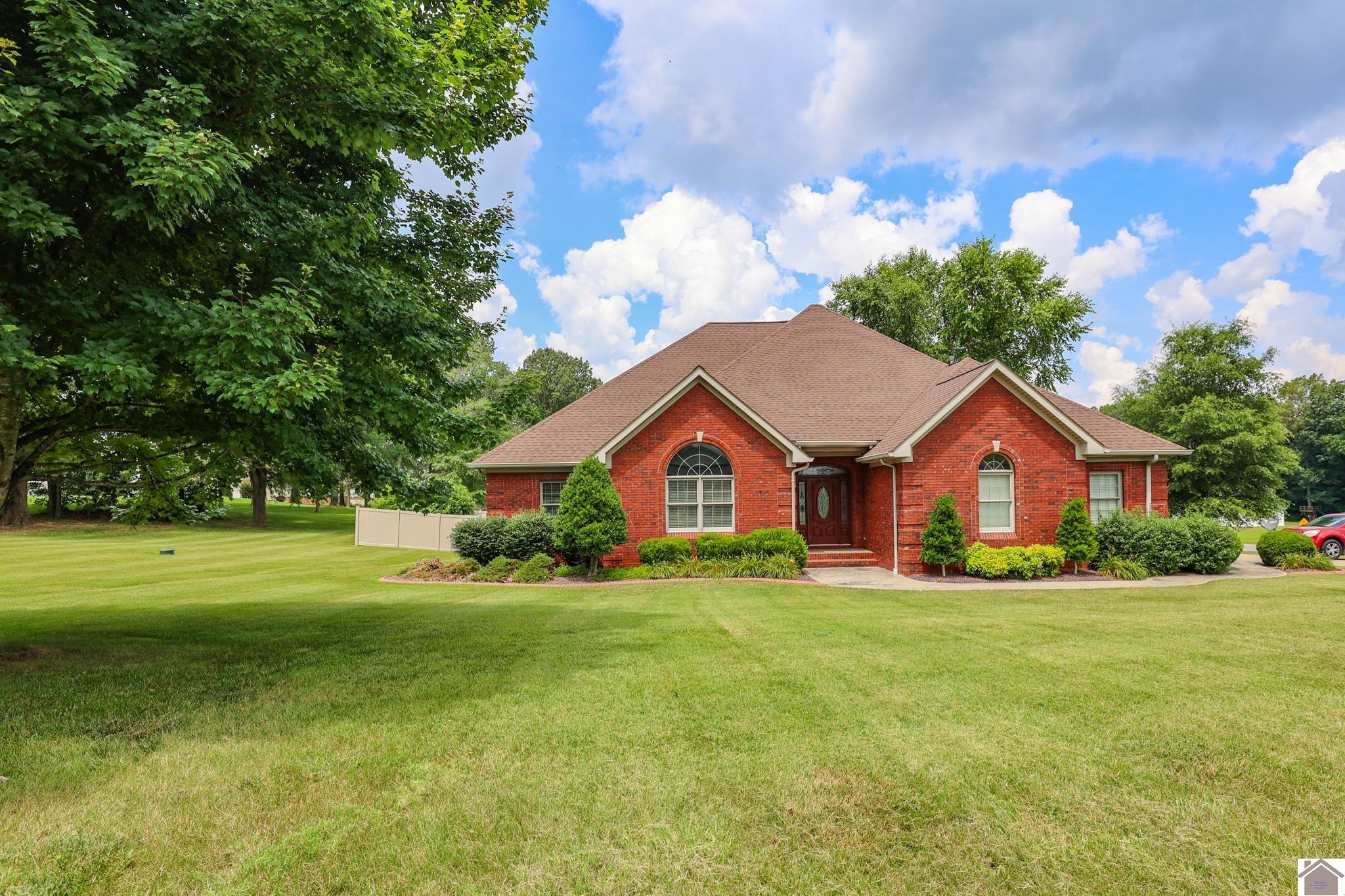 329 Royal Park Dr