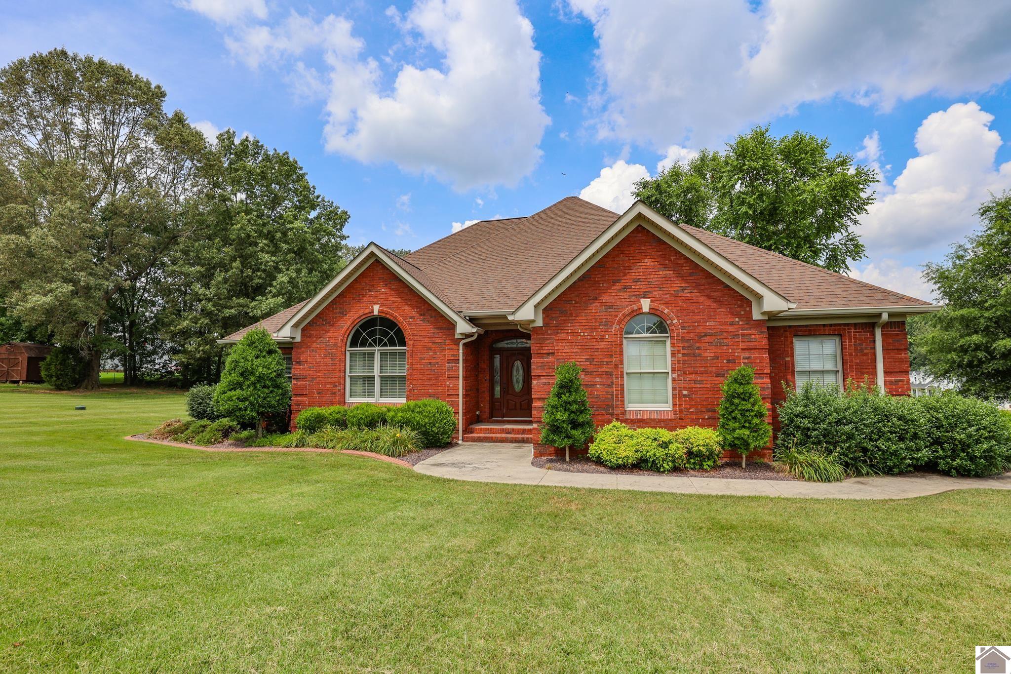 329 Royal Park Dr