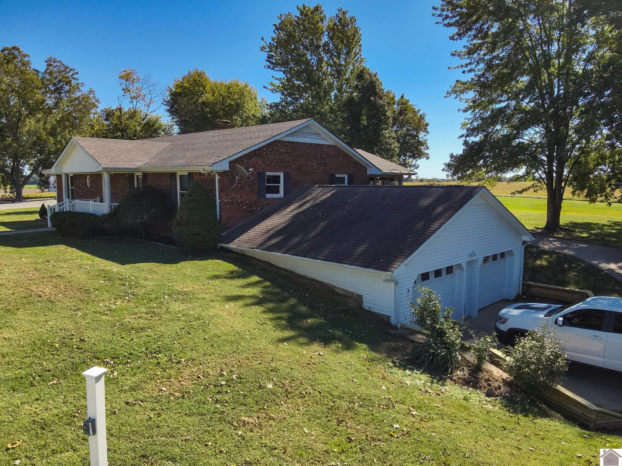 1431 County Road 1004