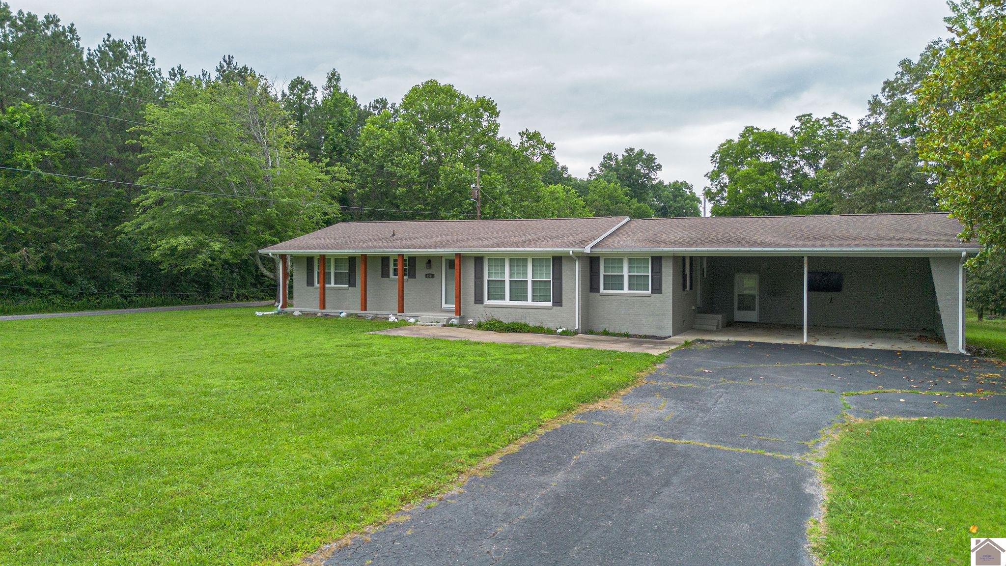 3561 Beal