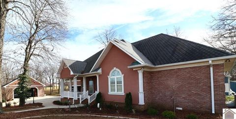 2933 trace creek church rd Mayfield KY 42066