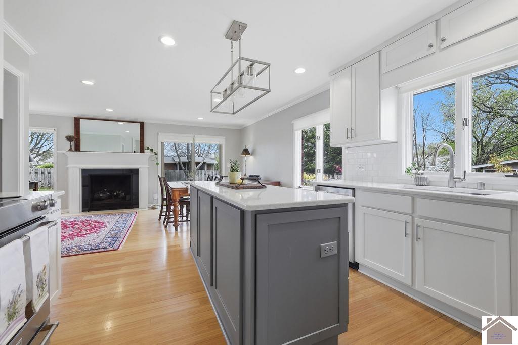 1519 London Drive