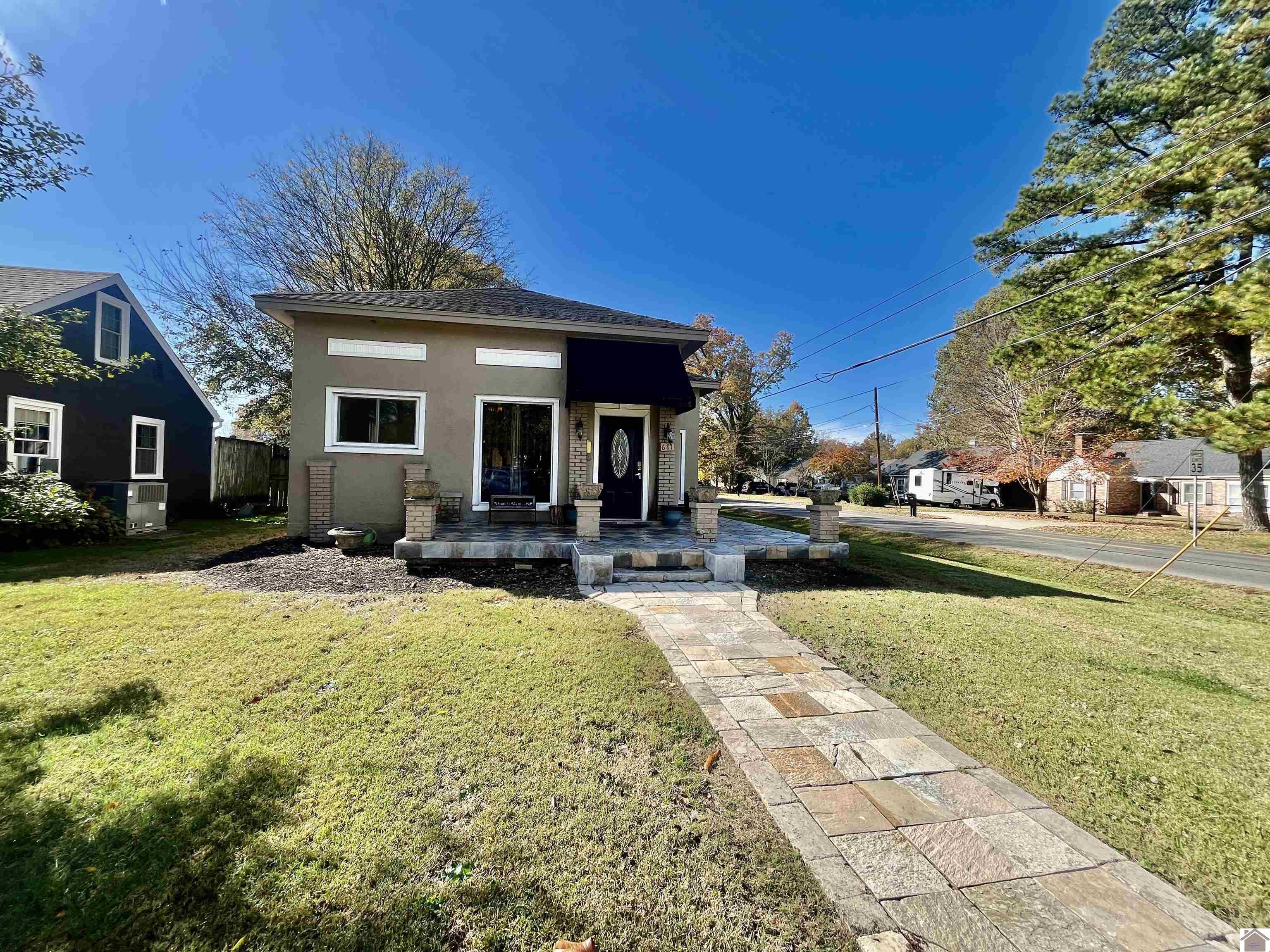 681 W Jefferson Street