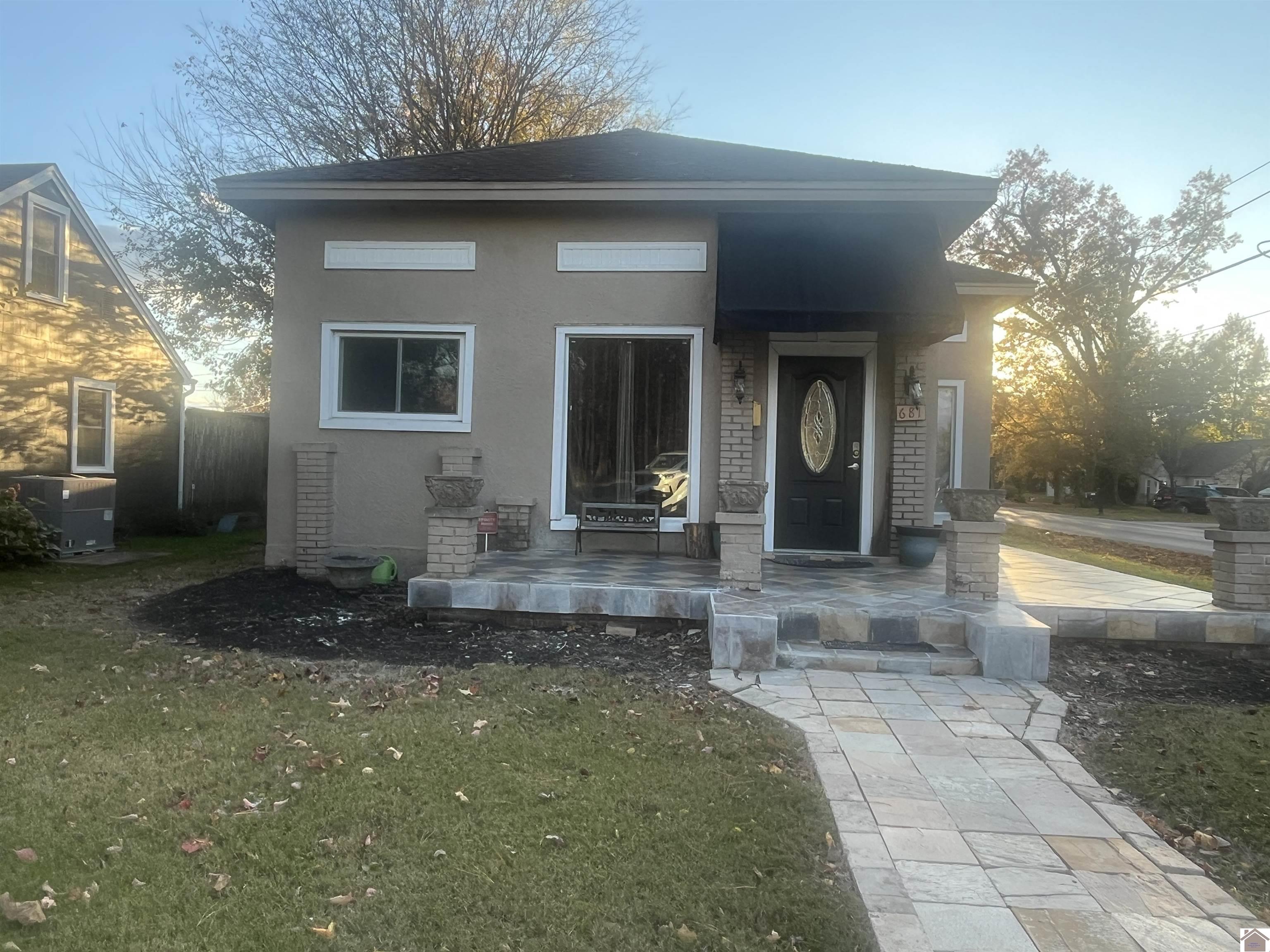 681 W Jefferson Street