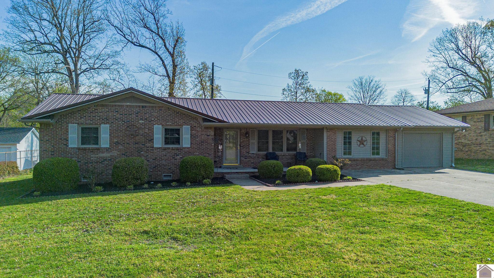 242 Barber Road