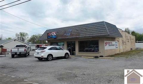 3515 Clarks River Road Paducah KY 42001