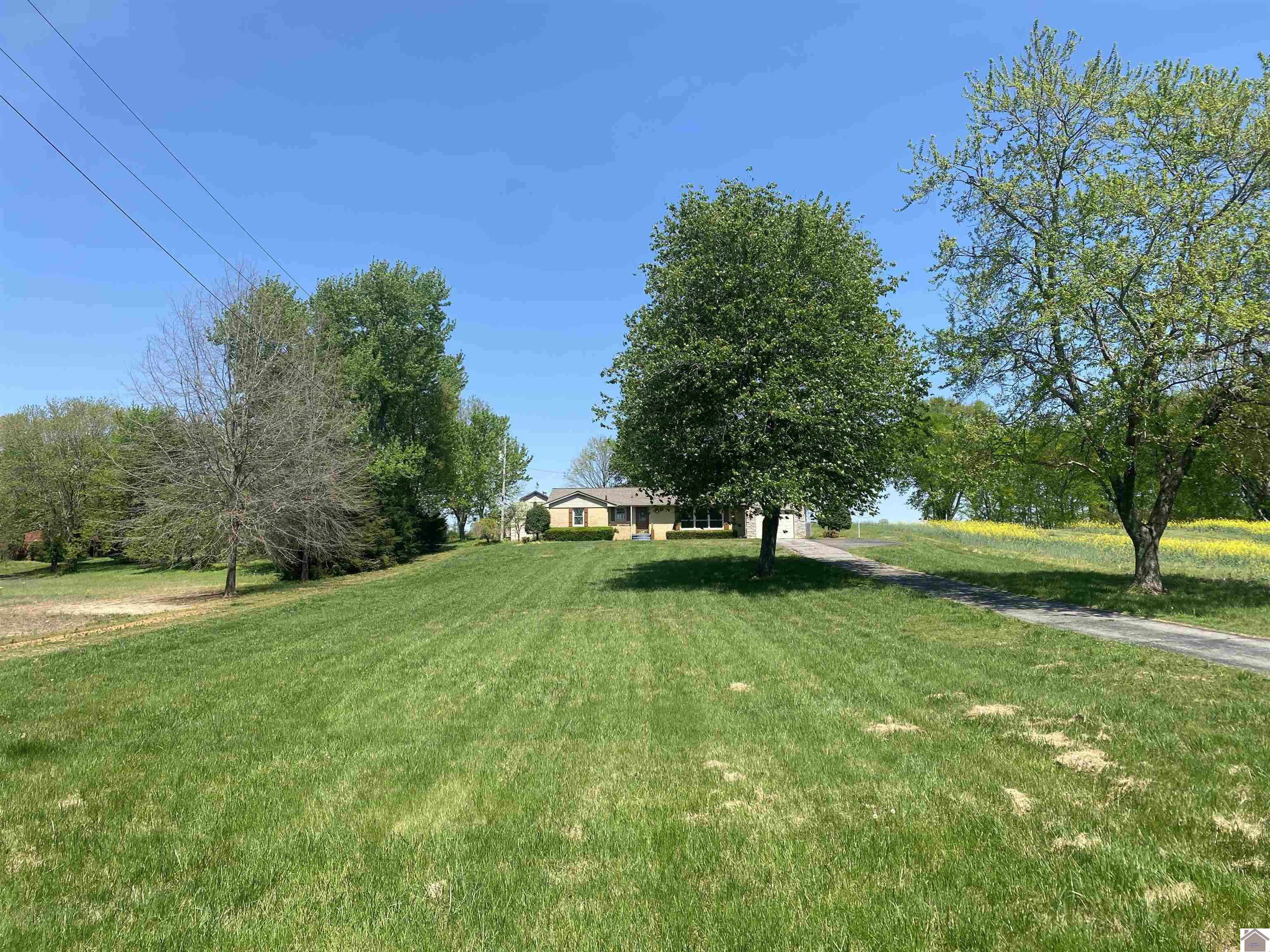 1536 Brewers Highway