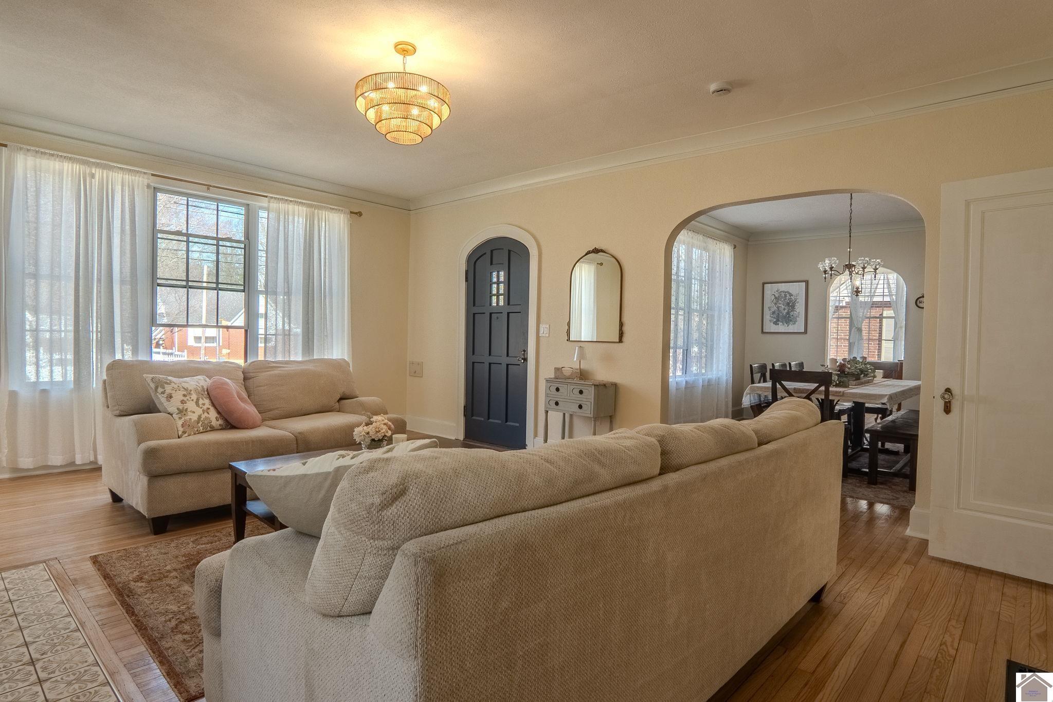 3334 Buckner Lane