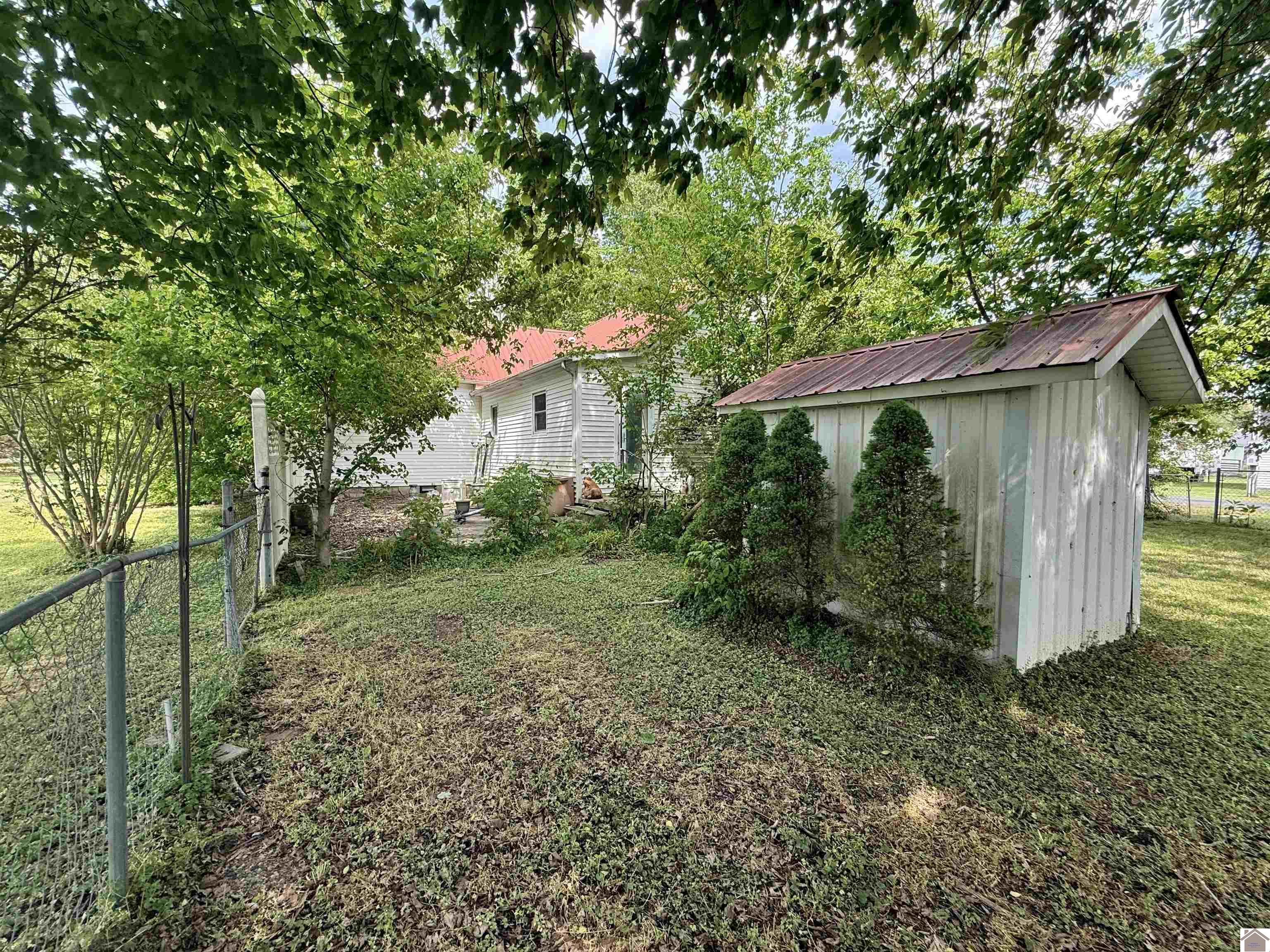 477 State Route 1748 E