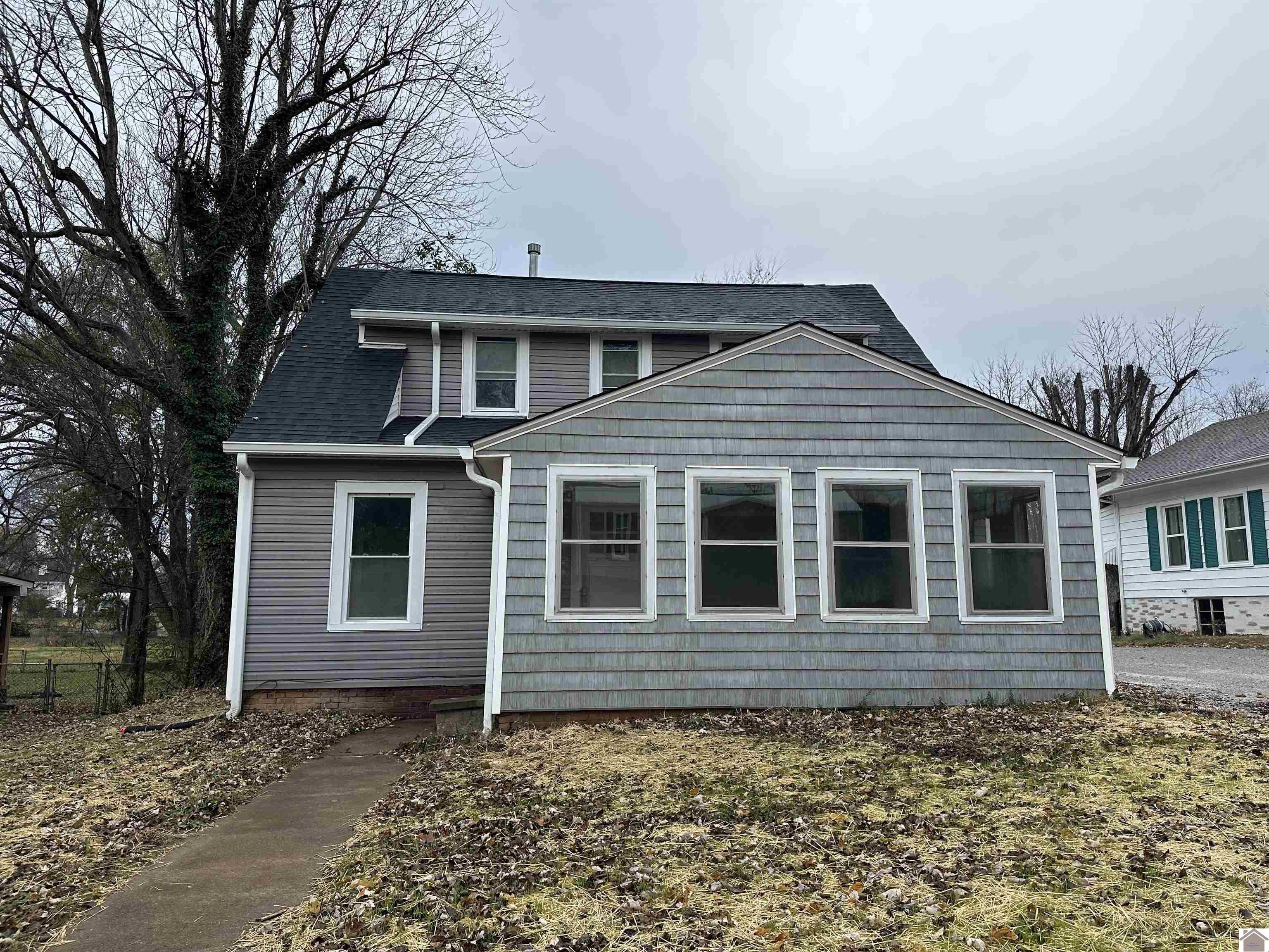 613 Madisonville Street