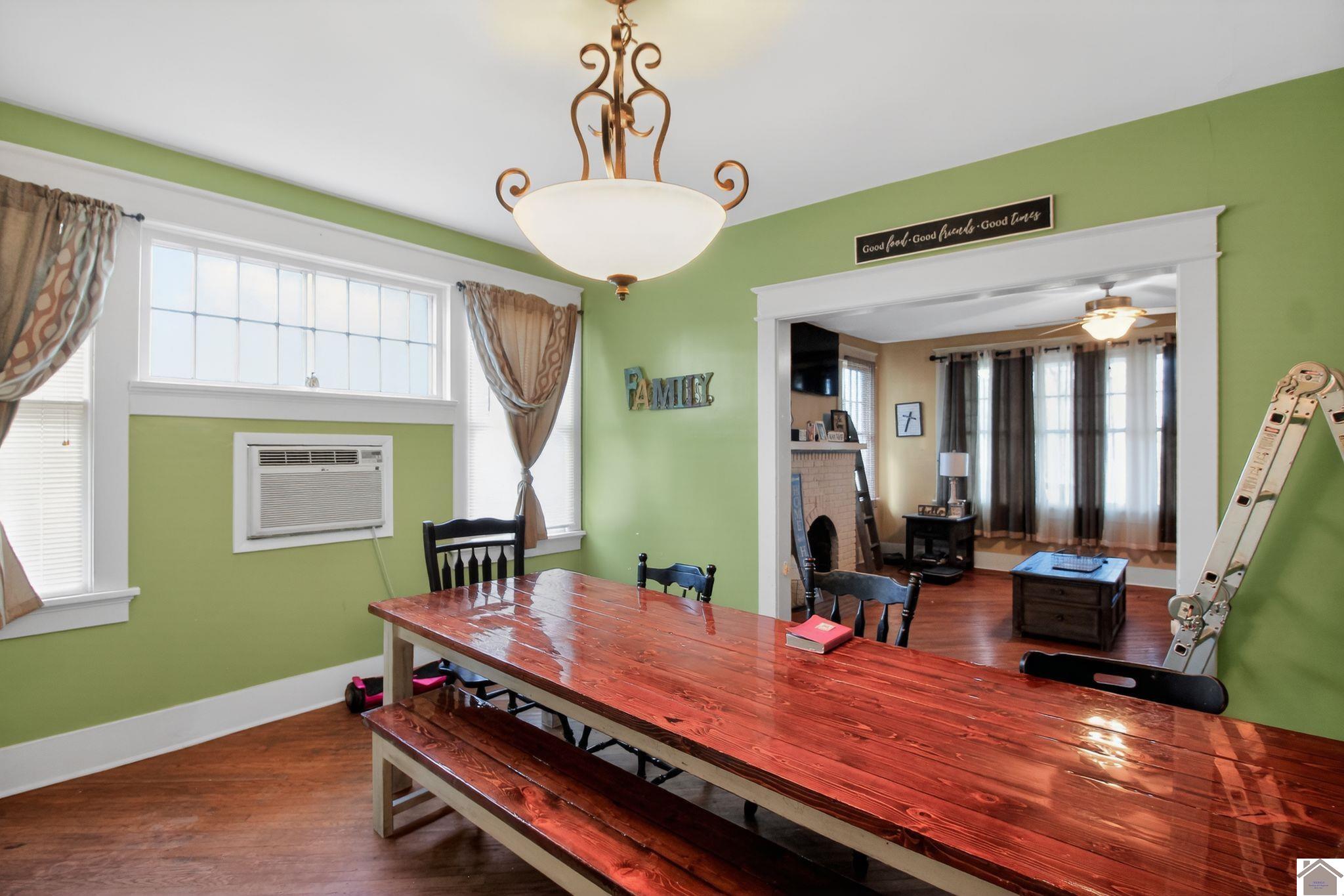 2215 S Virginia Street