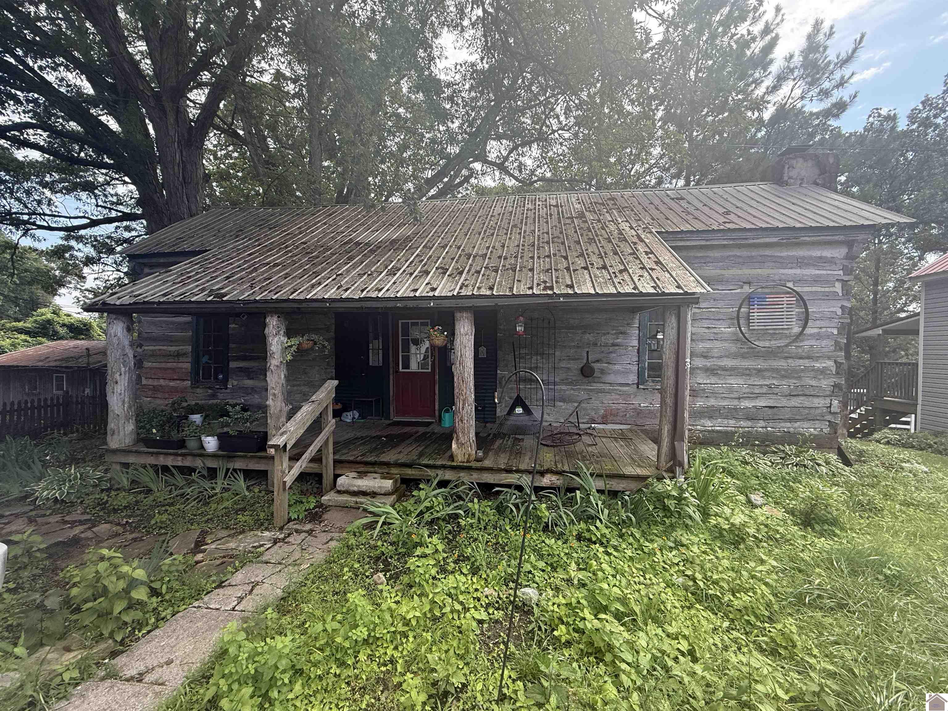 136 Chandler Court