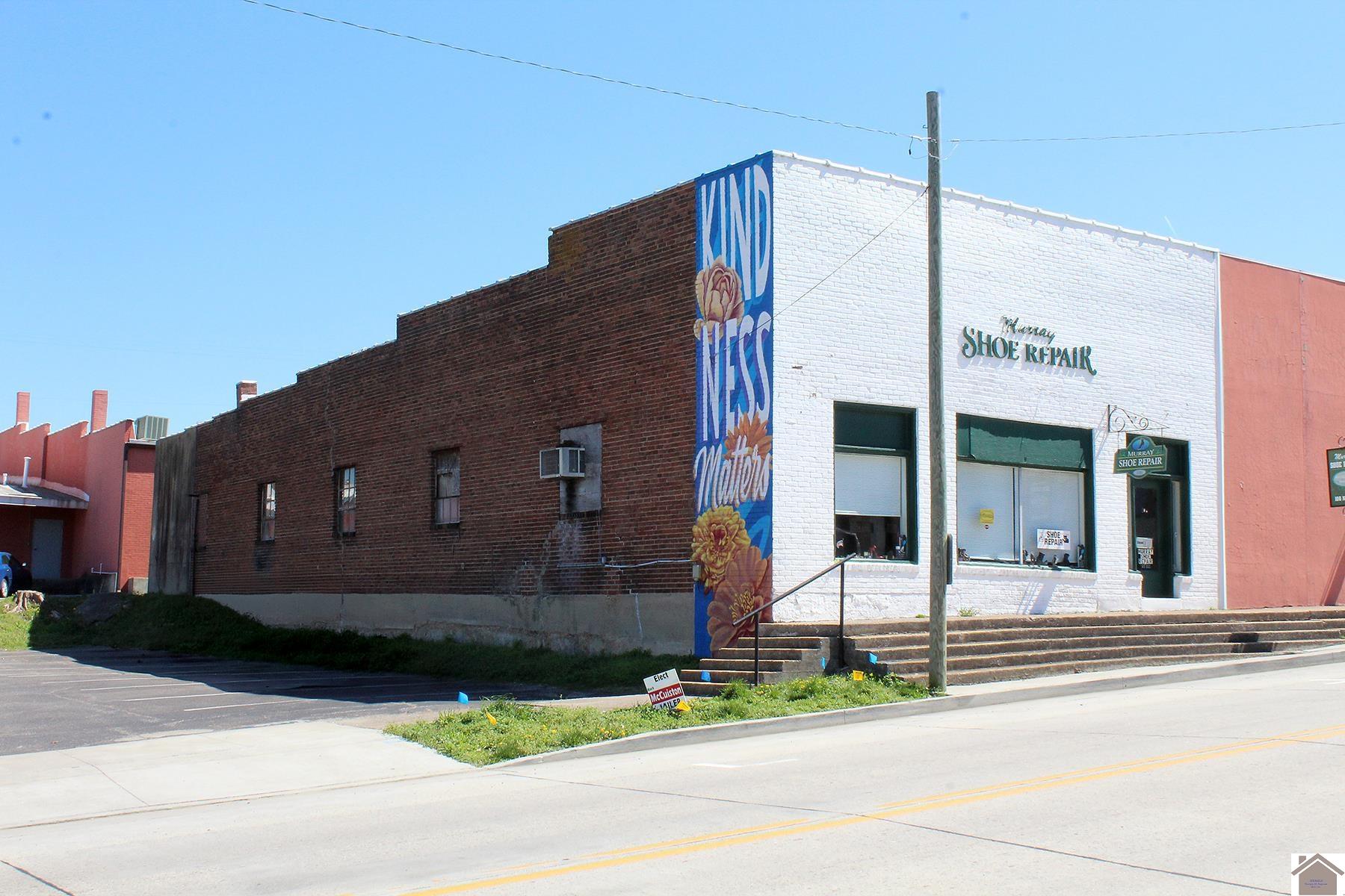 106 N 4th Street