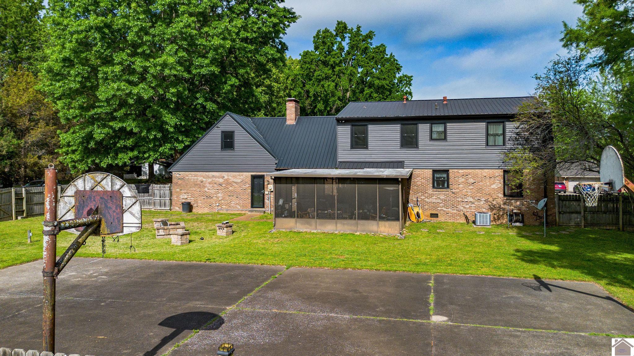 2020 Natchez Lane