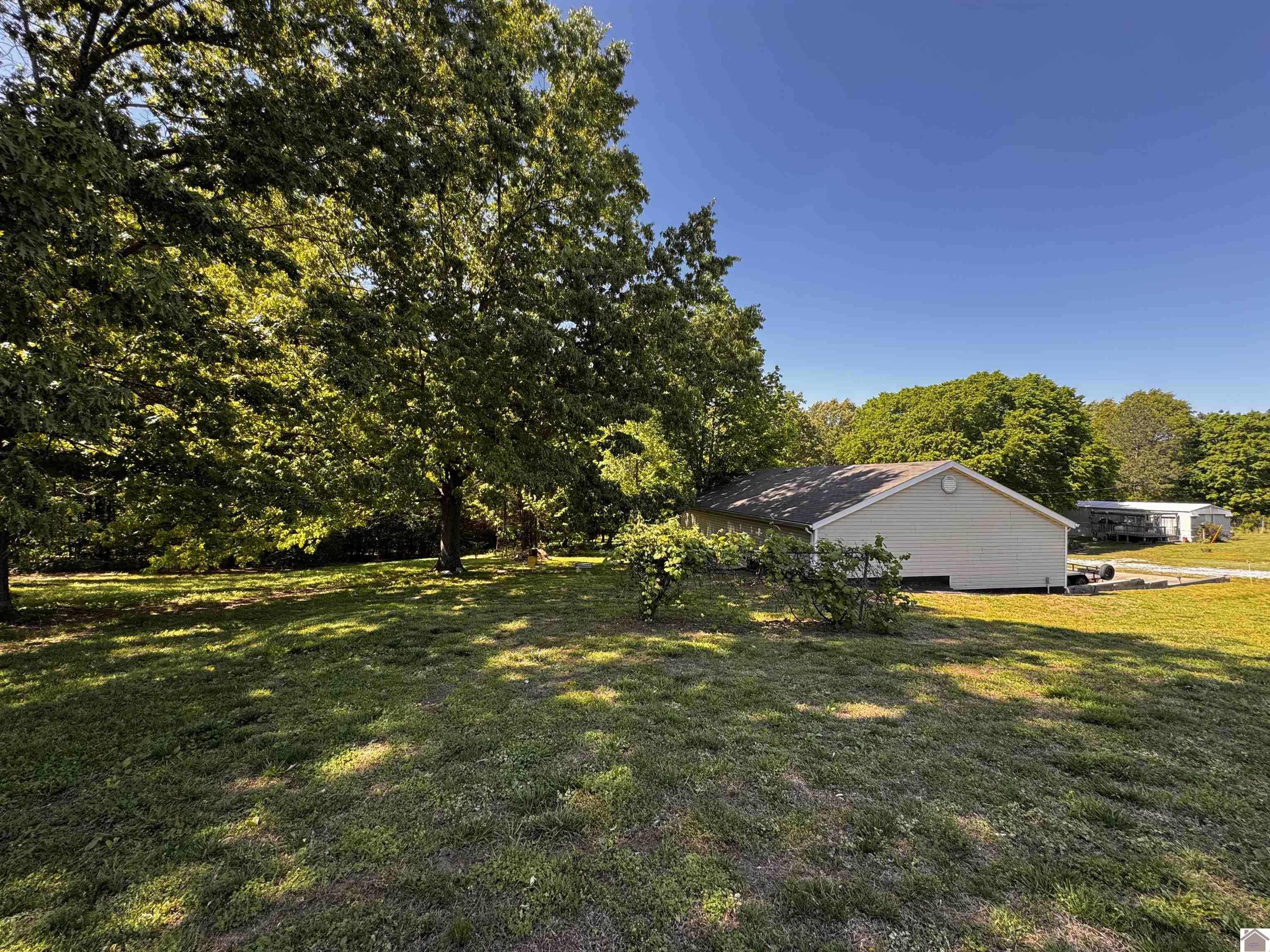 70 Cherokee ct.
