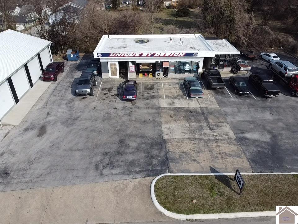 Photo 1 of 18 — 310 Mclean Ave, Hopkinsville, KY 42240