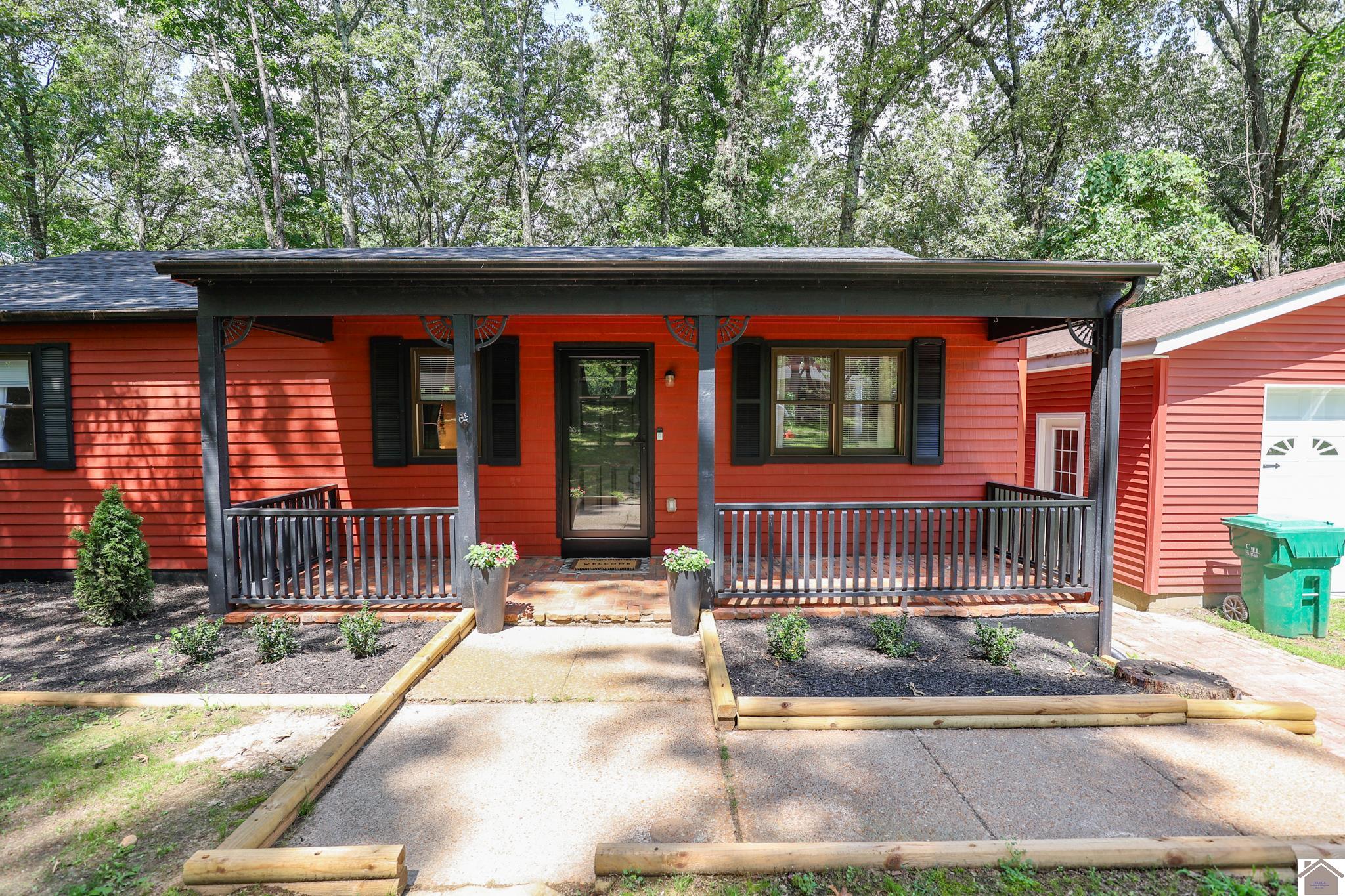 5153 Hendron Road