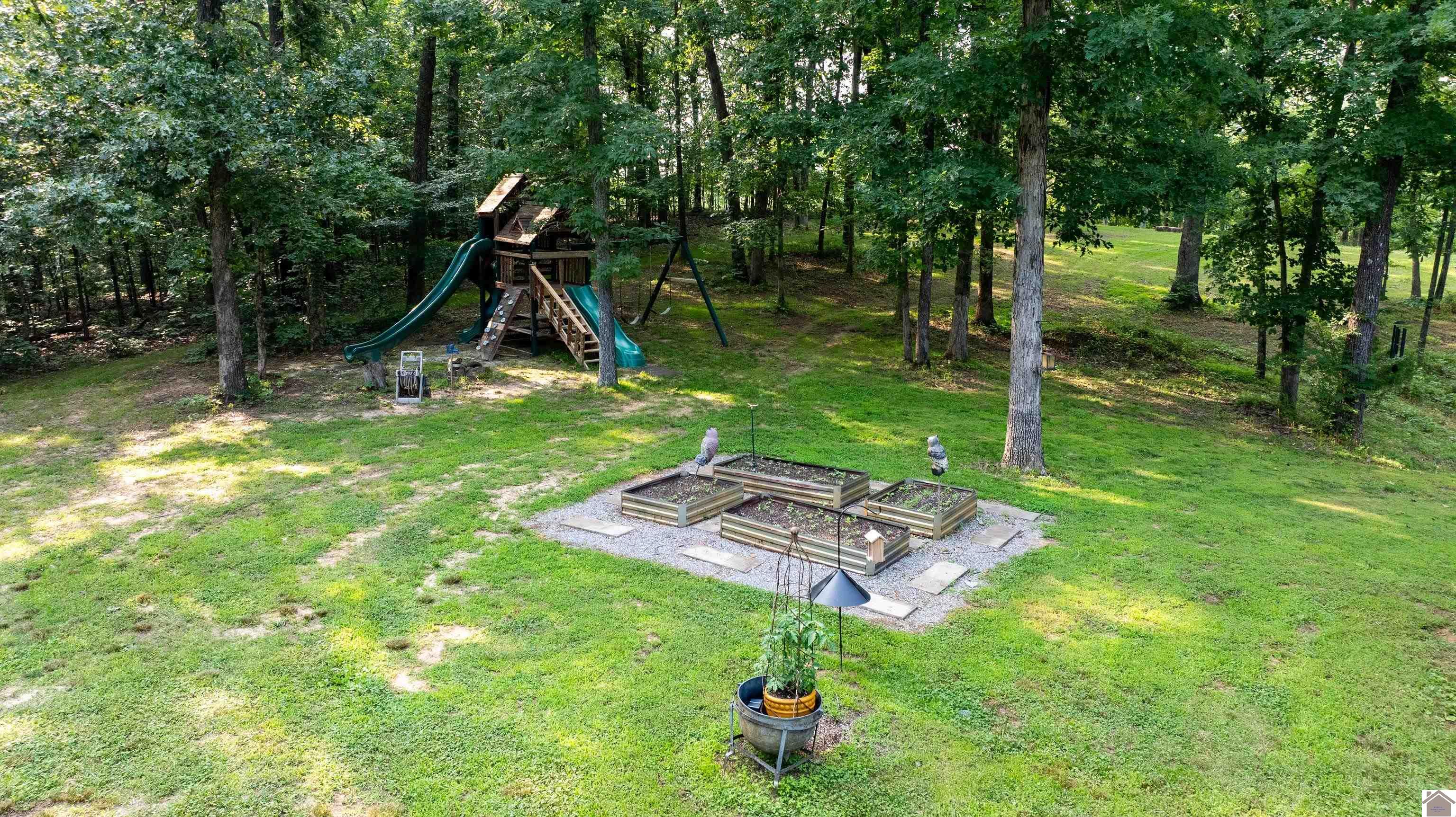 3431 Irvin Cobb Road