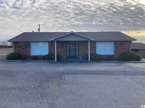 951 Kentucky Ave Kevil KY 42053