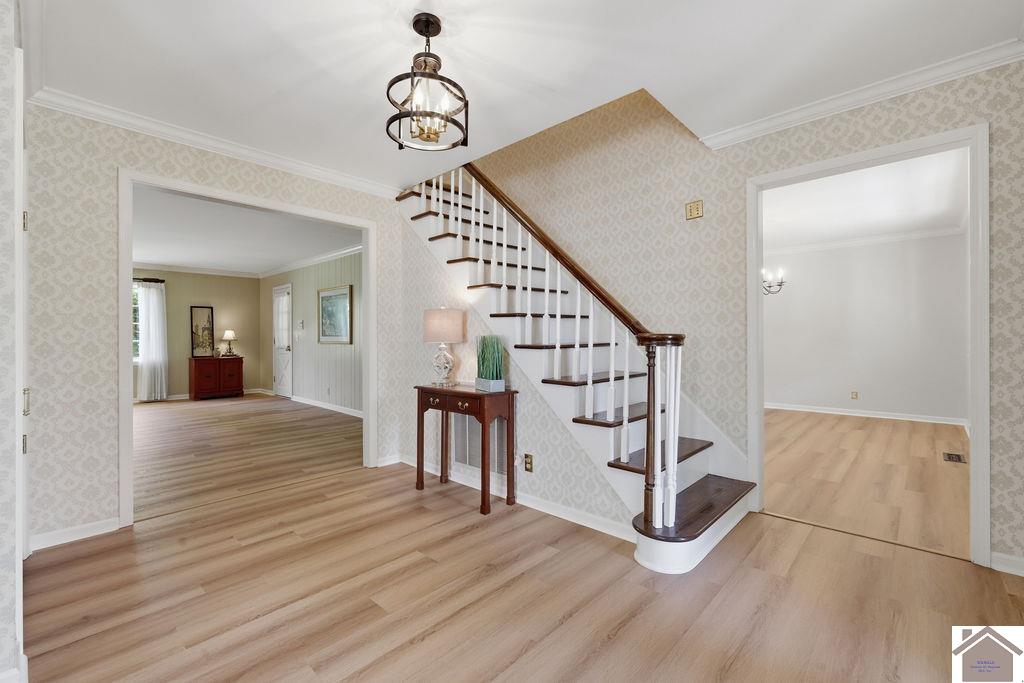 2010 Gatesborough Circle