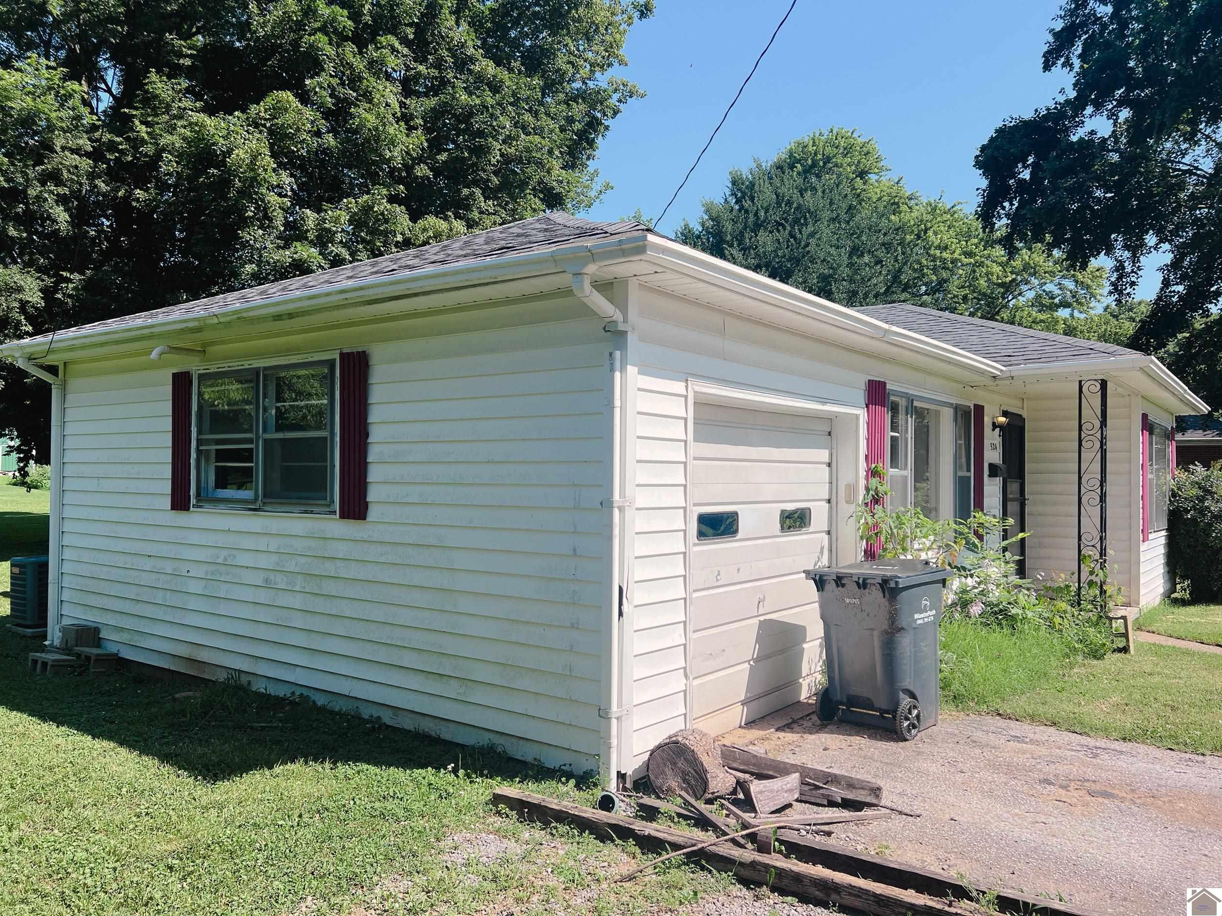 524 S Seminary St