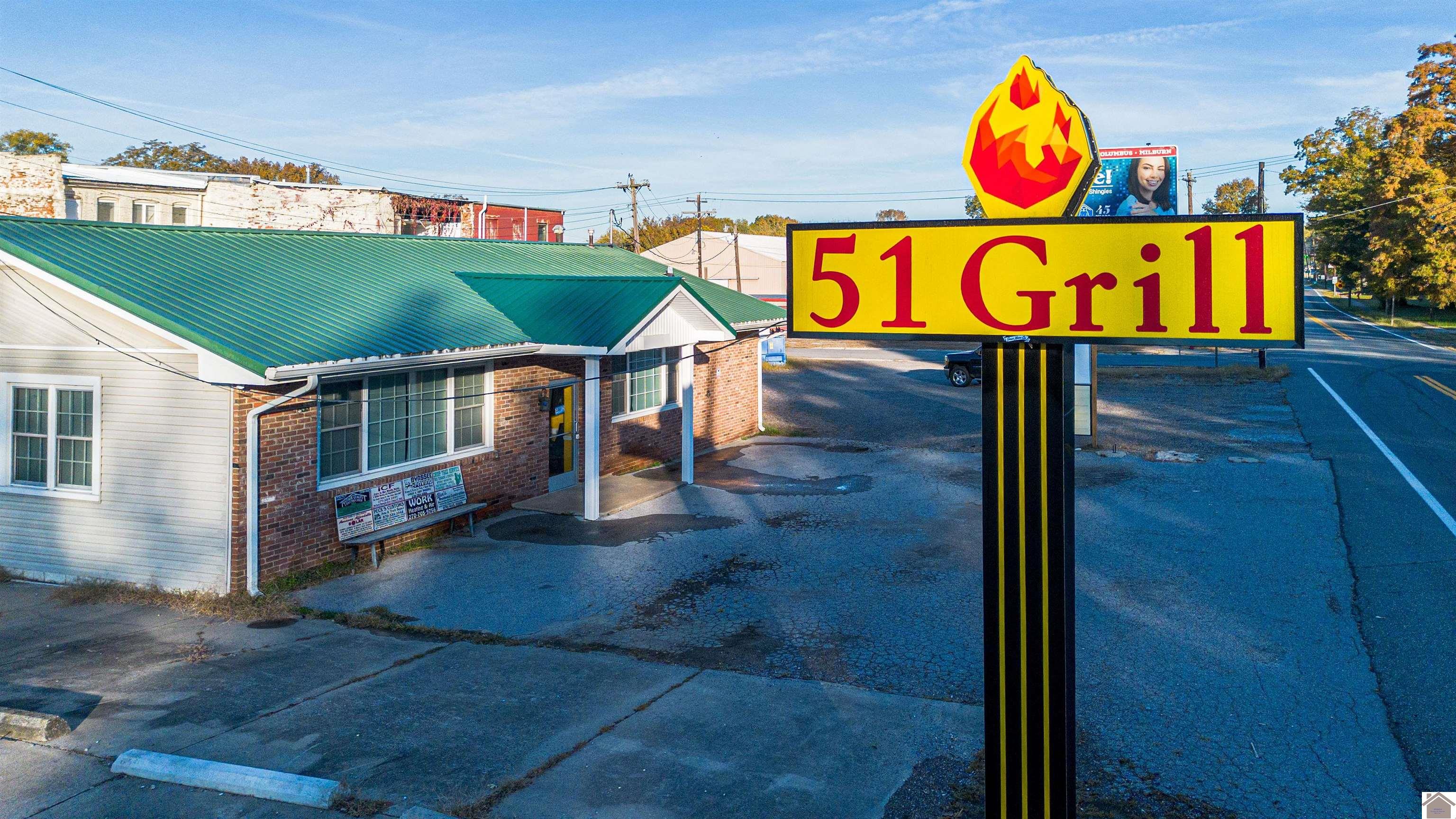 Photo 1 of 31 — 464 US HWY 51 N, Bardwell, KY 42023
