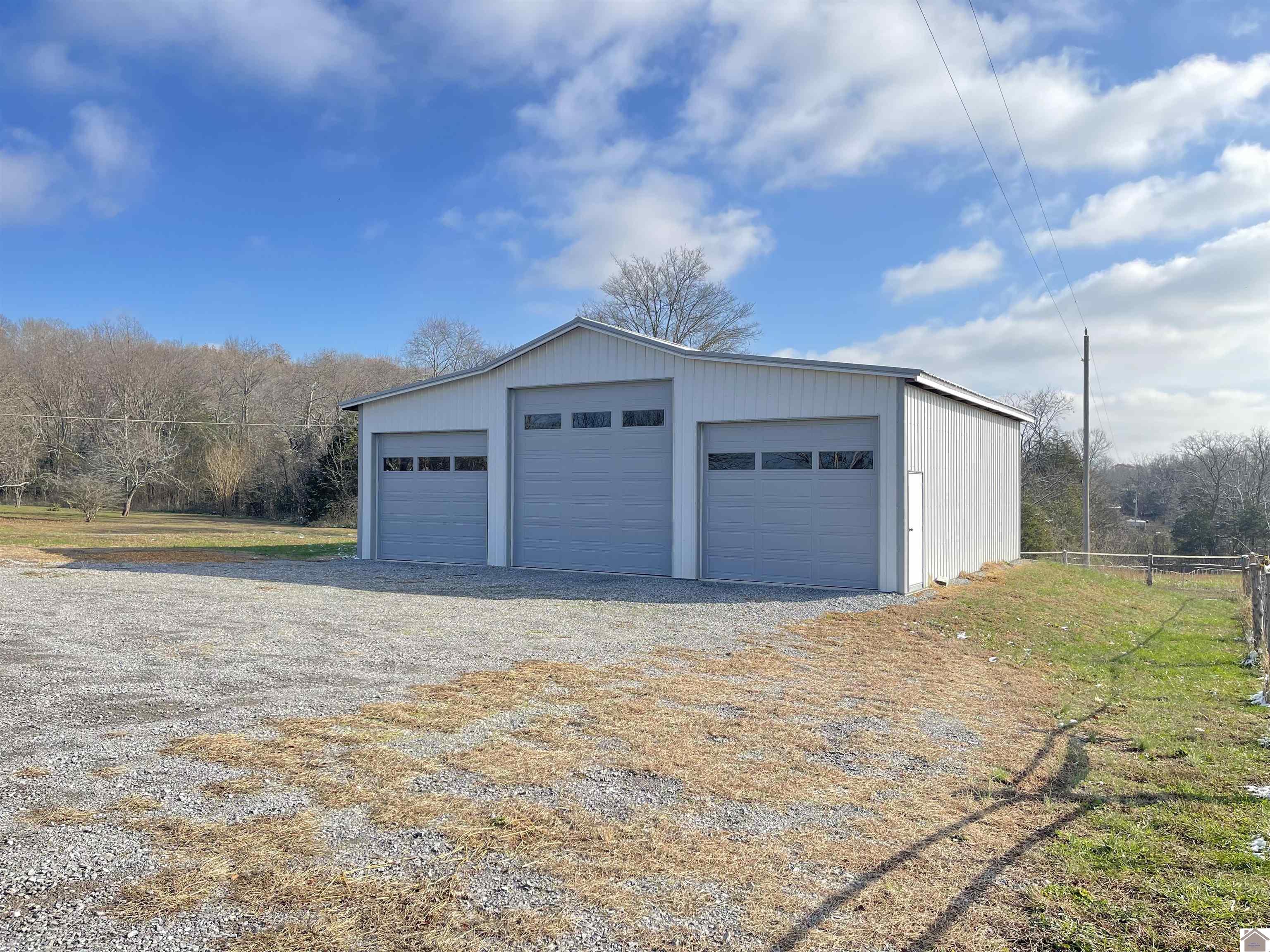 2449 E Adams Mill Road