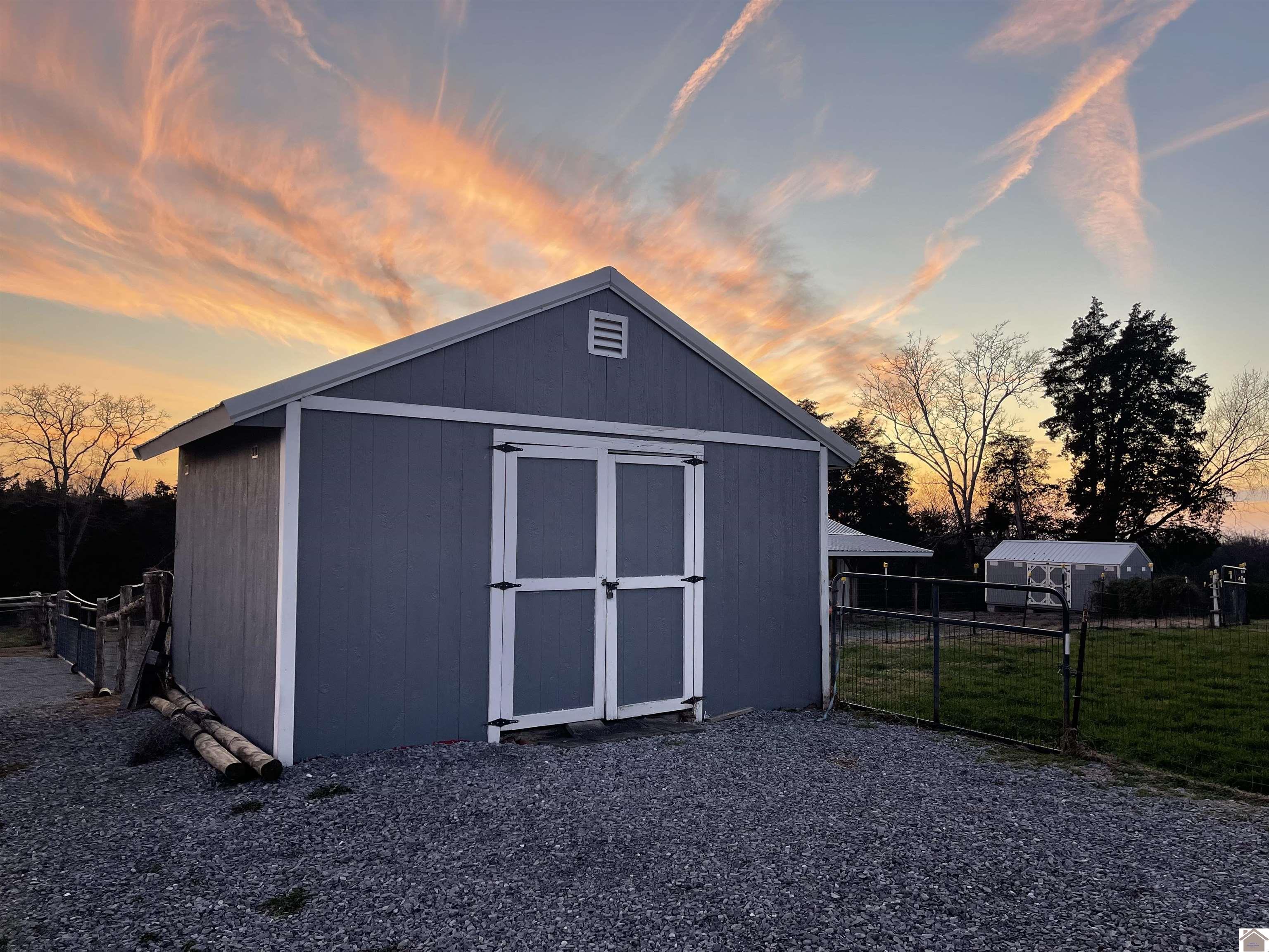 2449 E Adams Mill Road