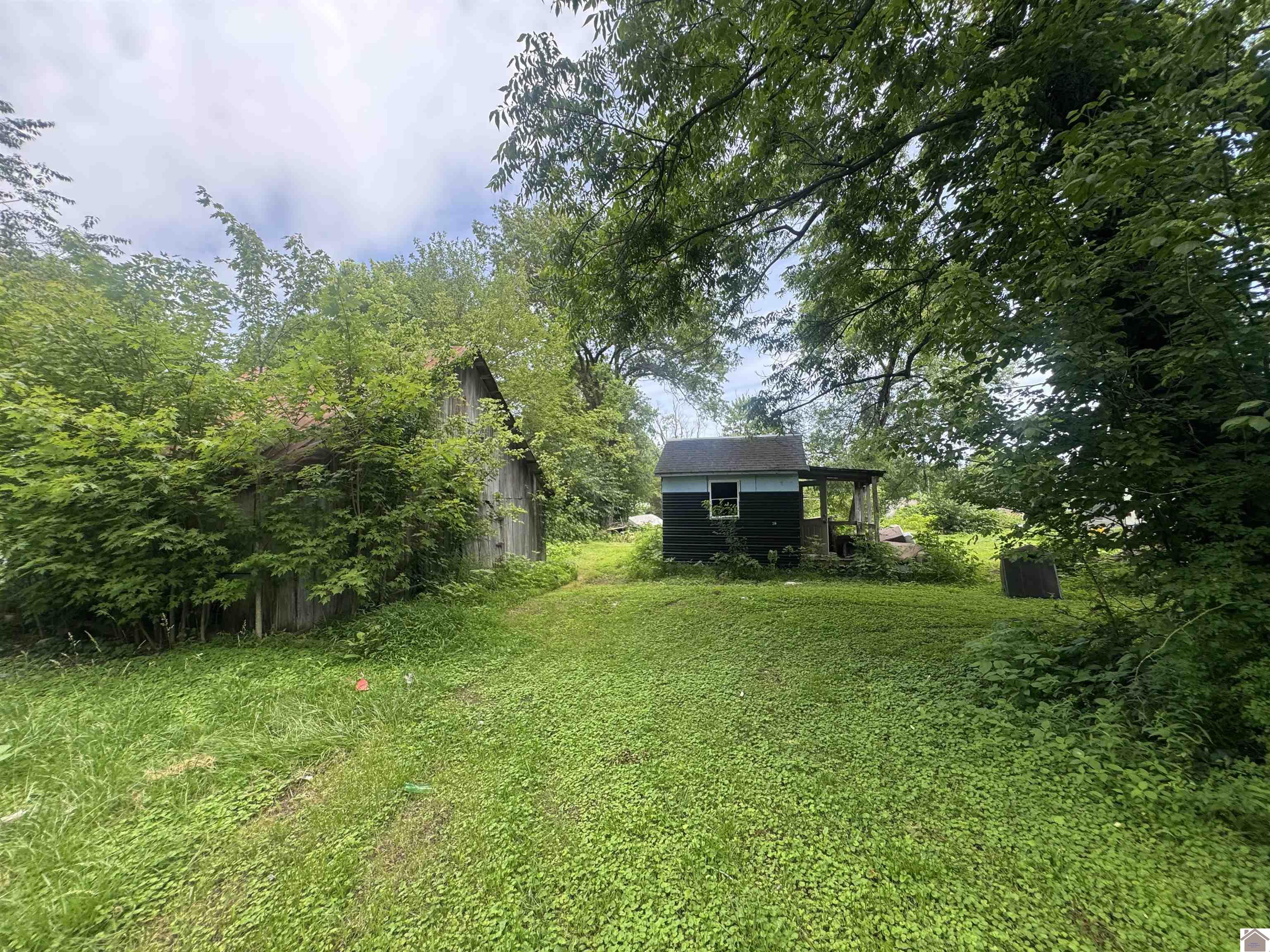 398 State Highway 1748 E - Photo 4